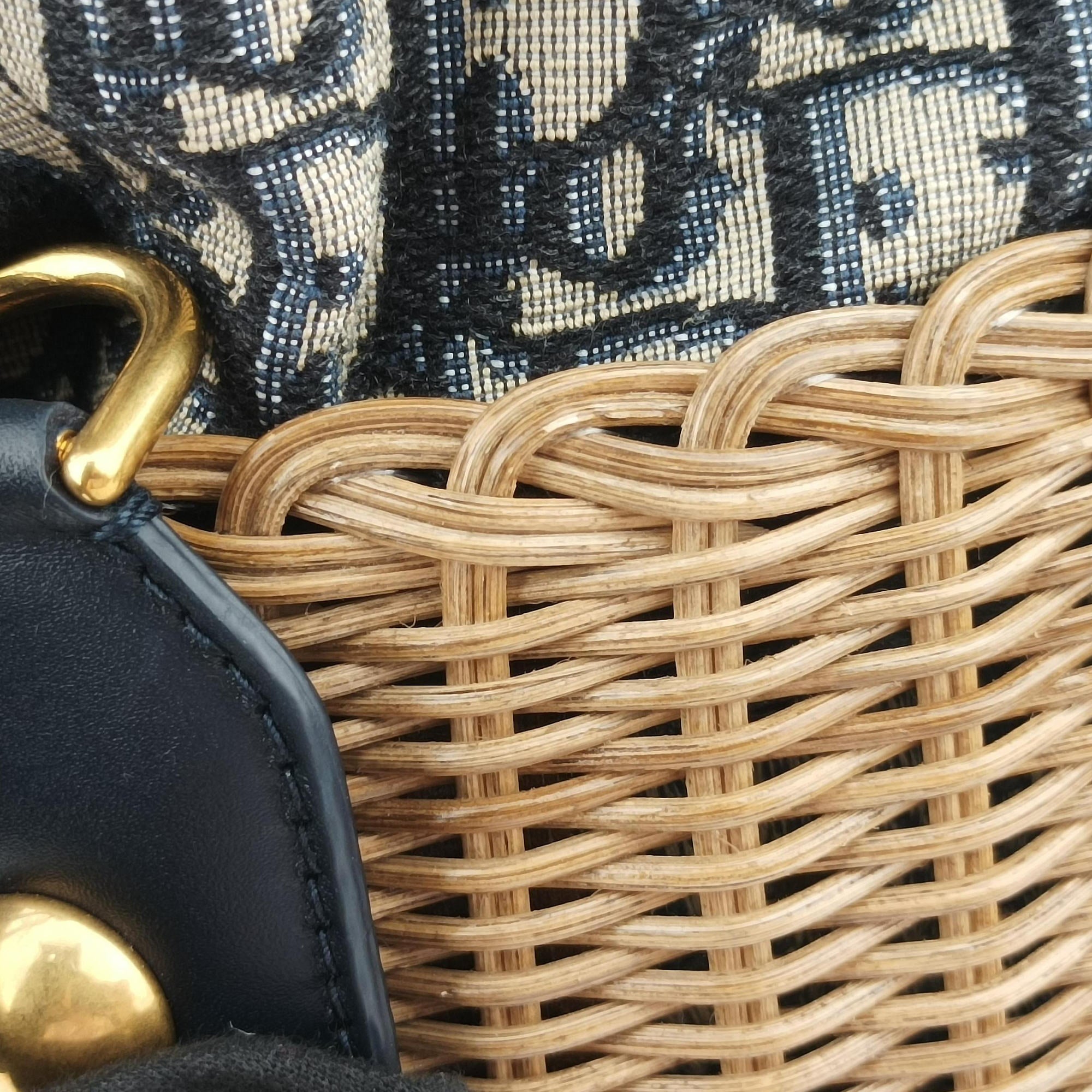 Wicker Basket Beige×navy Natural wicker×Dior oblique jacquard 63-MA-0211ウィッカー バケット ベージュ×ネイビー ナチュラルウィッカー×ディオール オブリーク ジャカード 63-MA-0211
