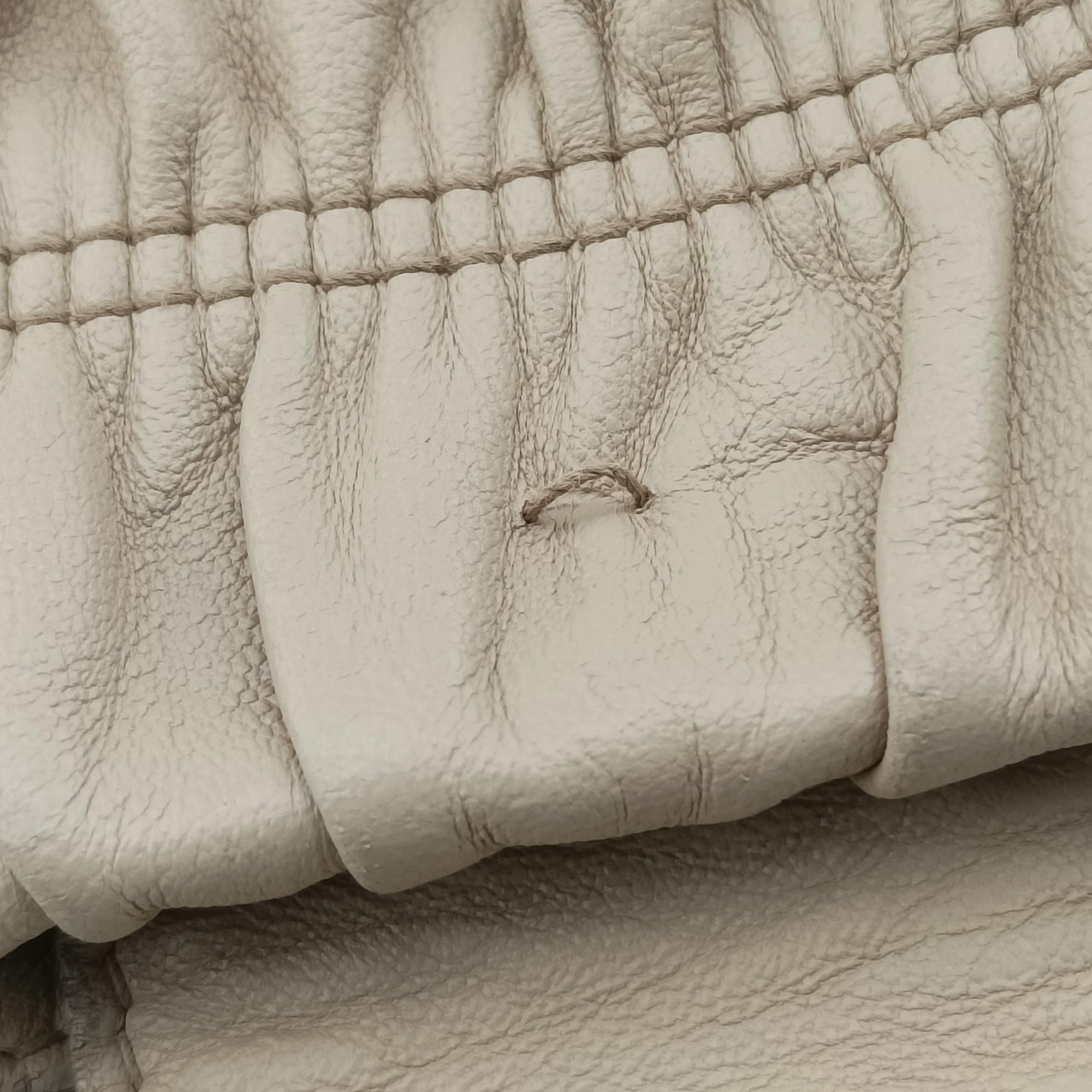 Gaufre Beige Nappa Leather 110ギャザー ベージュ ナッパレザー 110