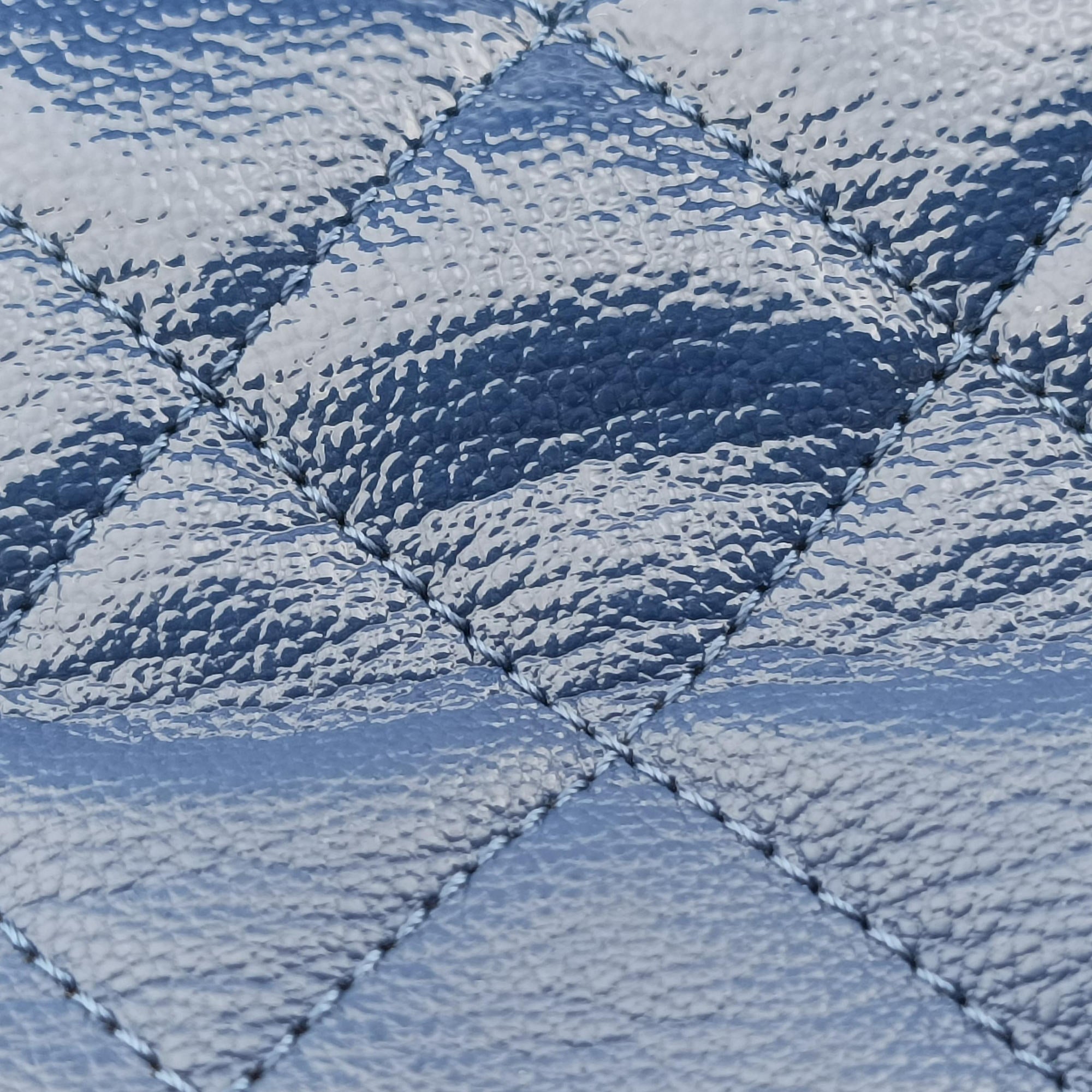 GABRIELLE Blue lambskin A93824 25904077ガブリエル ブルー ラムスキン A93824 25904077