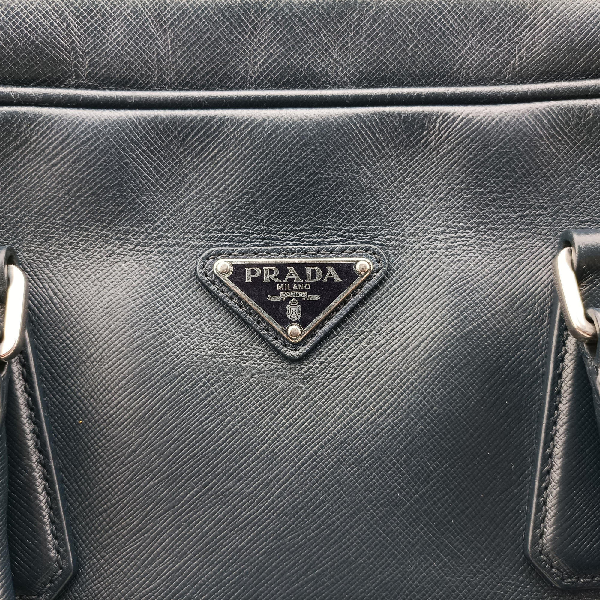Business Briefcase Navy SAFFIANO Leather 2VE011 7/A 208ビジネス ブリーフケース ネイビー サフィアーノレザー 2VE011 7/A 208