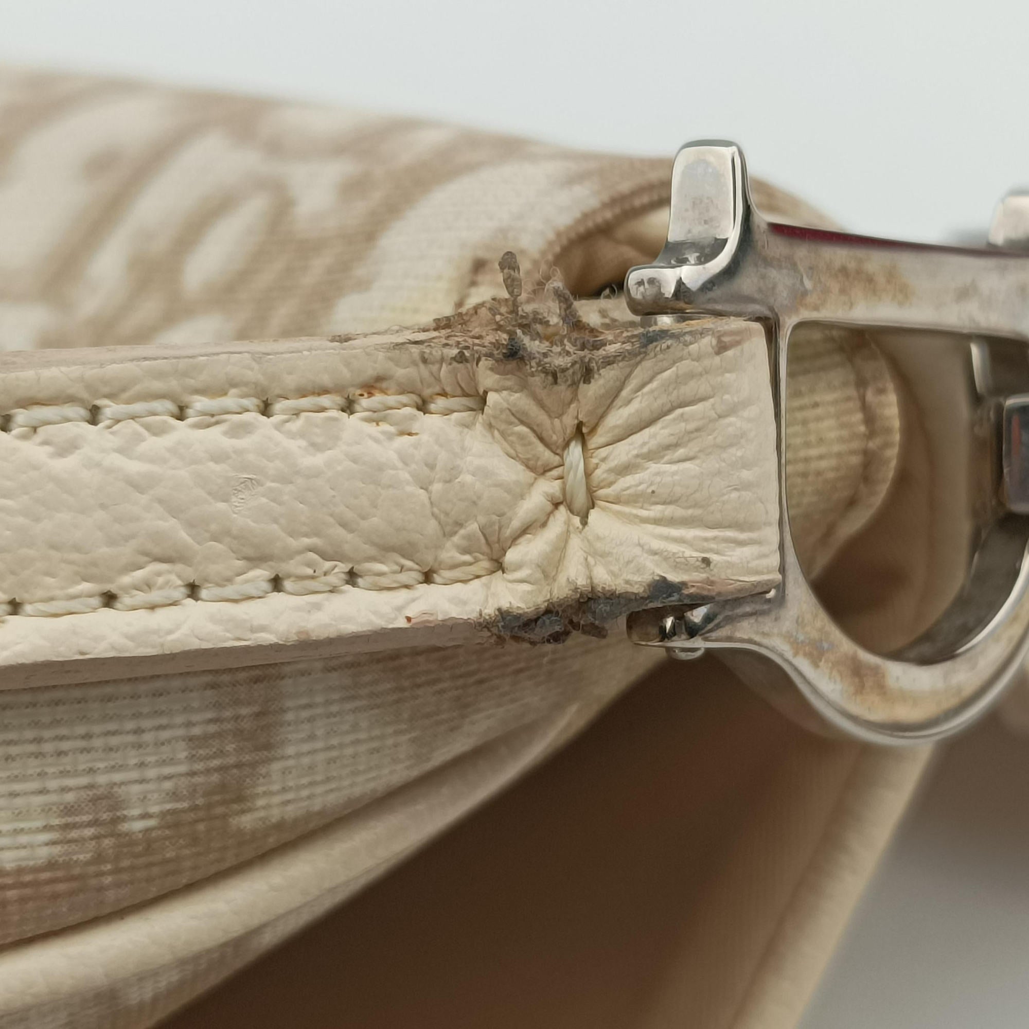 Trotter Flower Beige PVC Coated Canvas Floral Embroidery 03-BO-0015トロッター フラワー ベージュ PVCコーティングキャンバス 花刺繍 03-BO-0015
