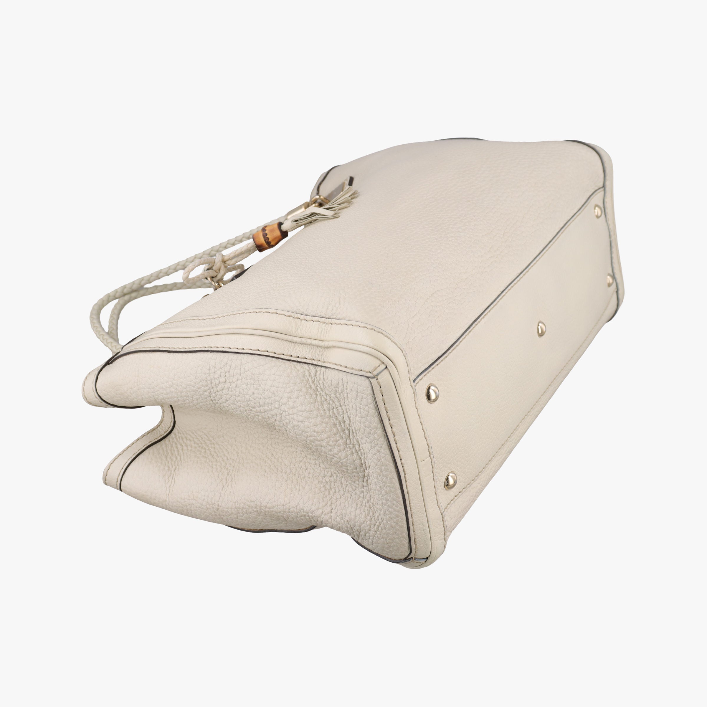 Bella Bamboo Tassel fringe White Leather 269945 G013926004ベラ バンブータッセル フリンジ ホワイト レザー 269945 G013926004
