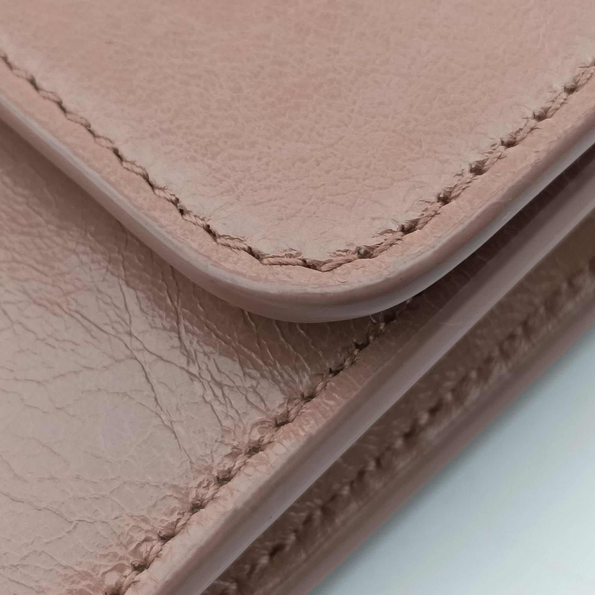 30 Montaigne Pink leather 09-BO-019930モンテーニュ ピンク レザー 09-BO-0199