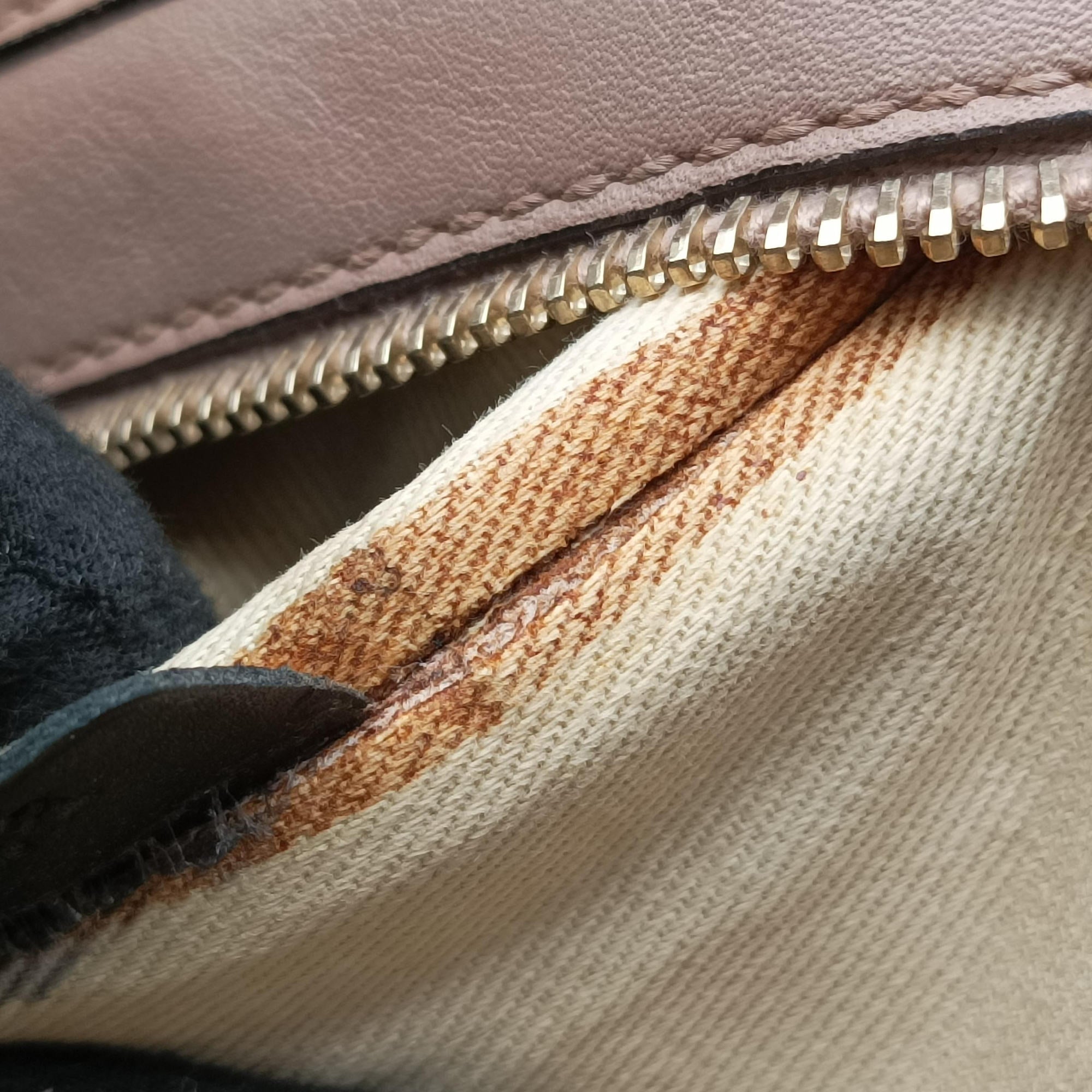 Rockstud Beige Leather BS-C970BOL1ロックスタッズ ベージュ レザー BS-C970BOL1