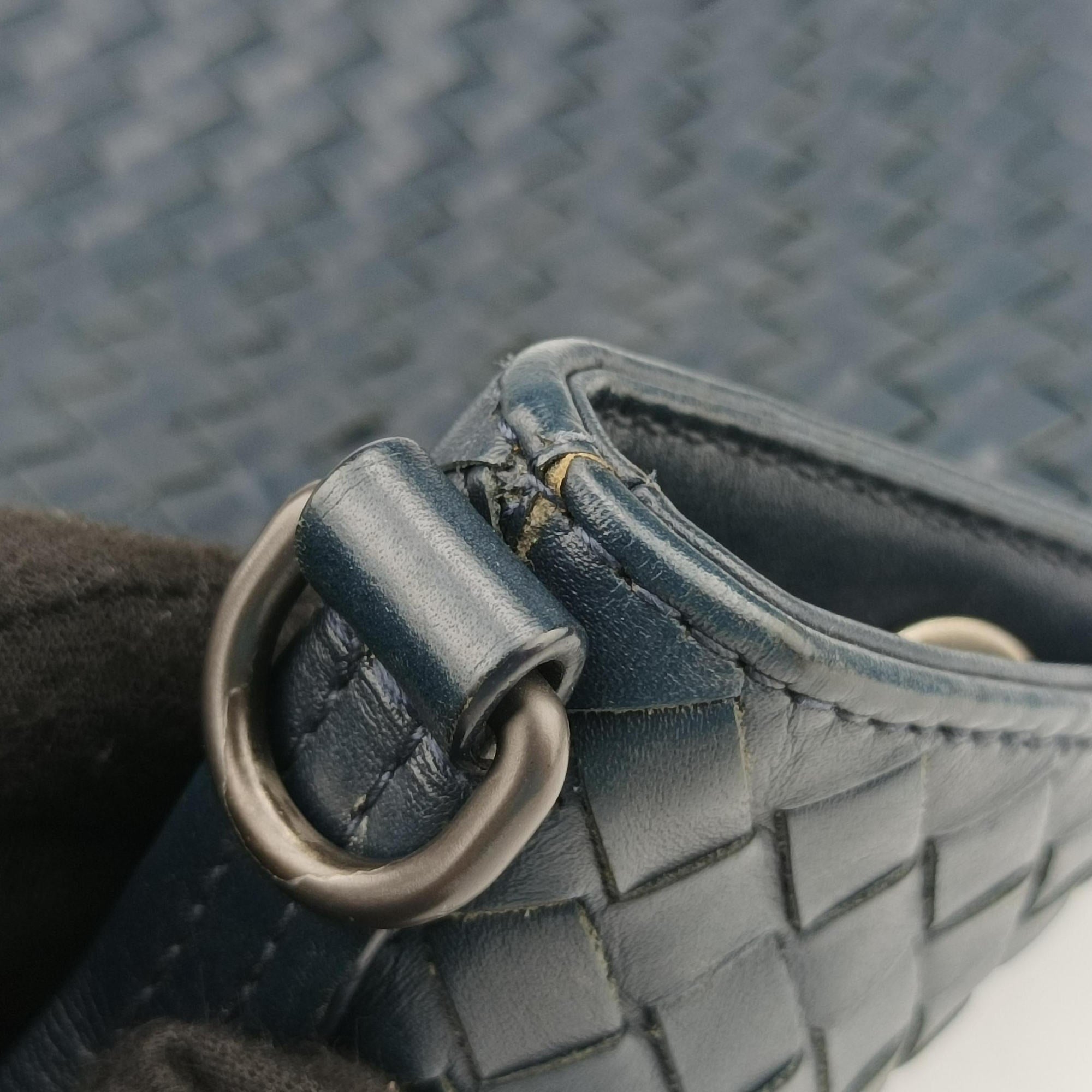 Intrecciato Navy lambskin B05848544Mイントレチャート ネイビー ラムスキン B05848544M