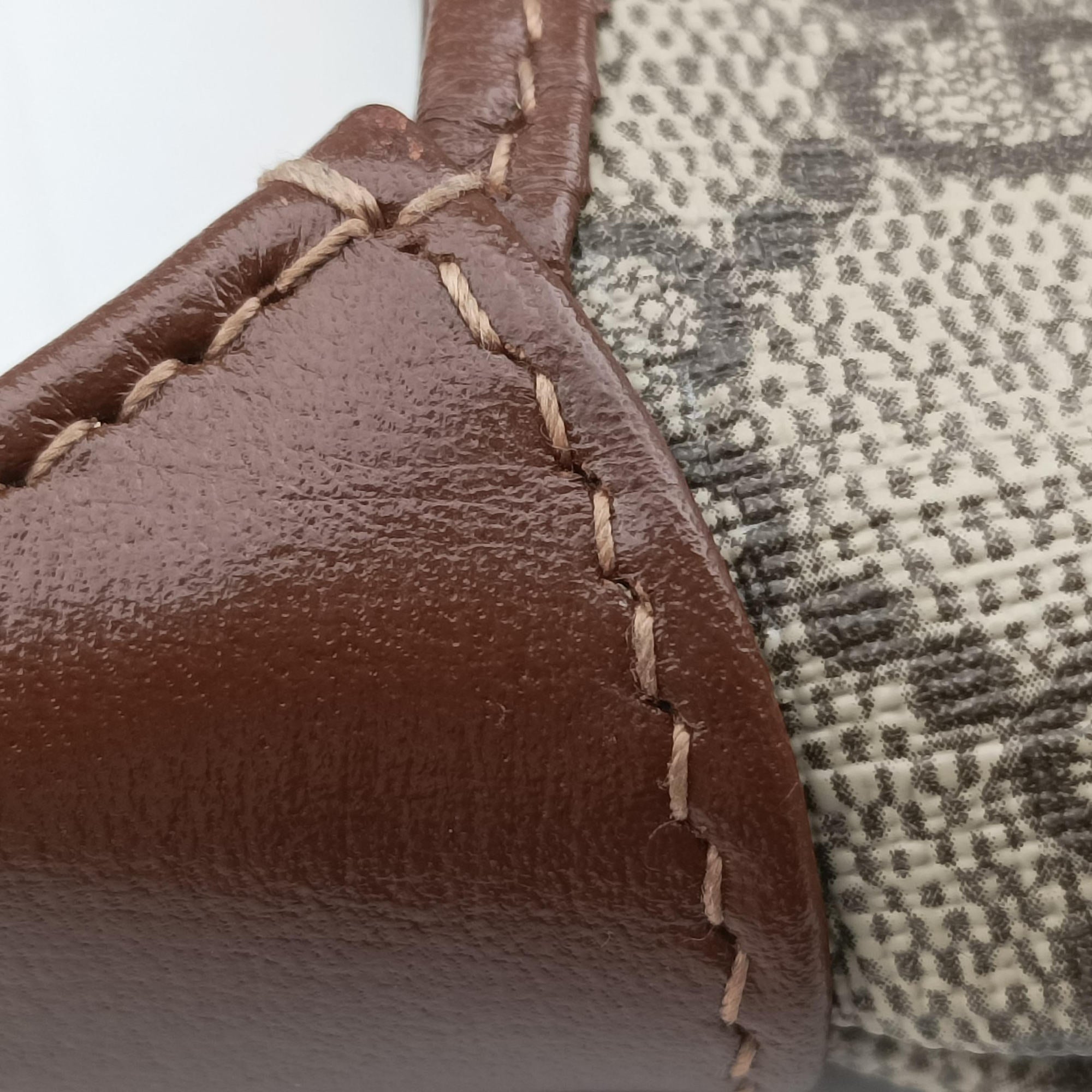 Jackie 1961 GG Supreme Brown PVC coated canvas 637092 D033156629ジャッキー 1961 GGスプリーム ブラウン PVCコーティングキャンバス 637092 D033156629