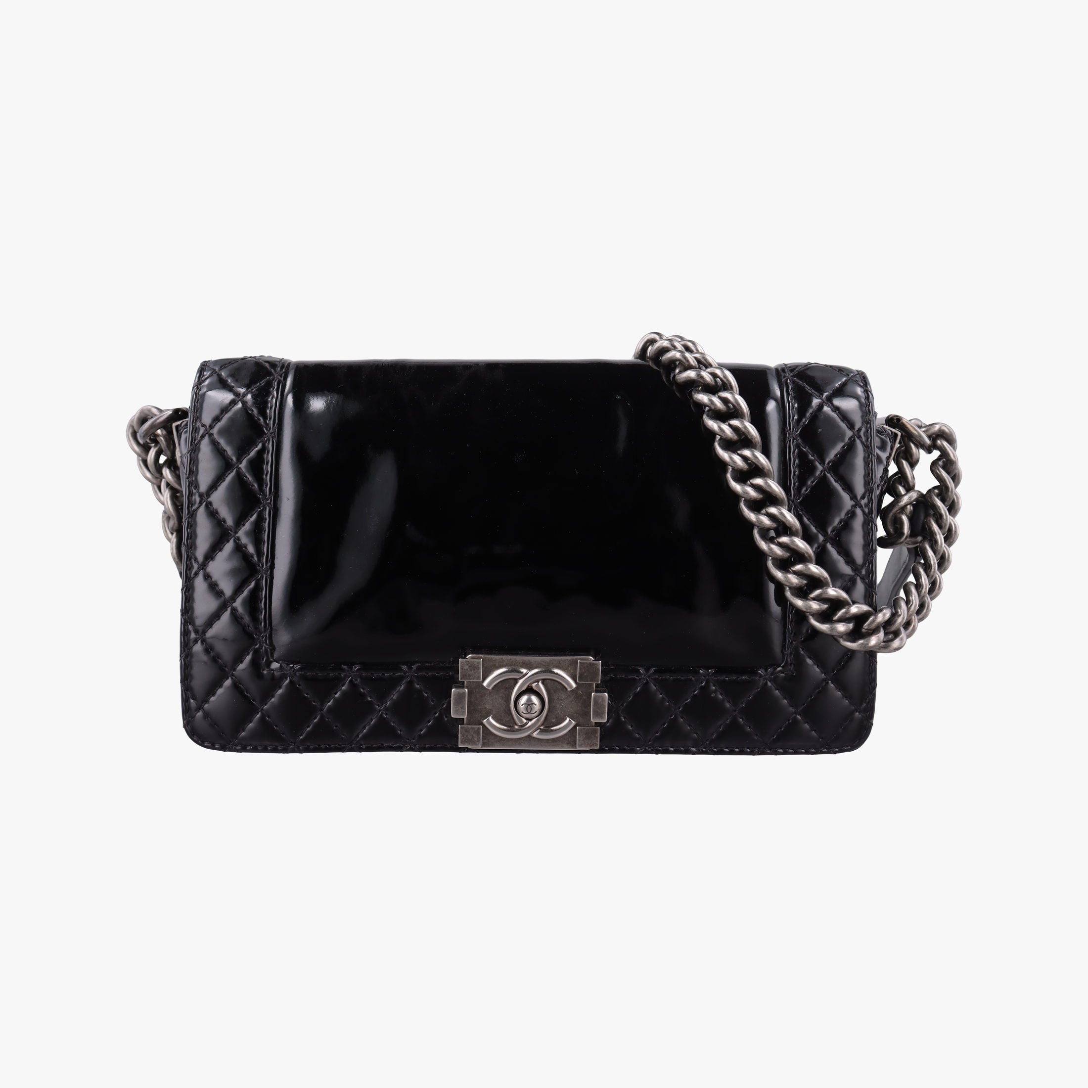 BOY CHANEL Black Patent leather A67946 18501152ボーイシャネル ブラック パテント A67946 18501152