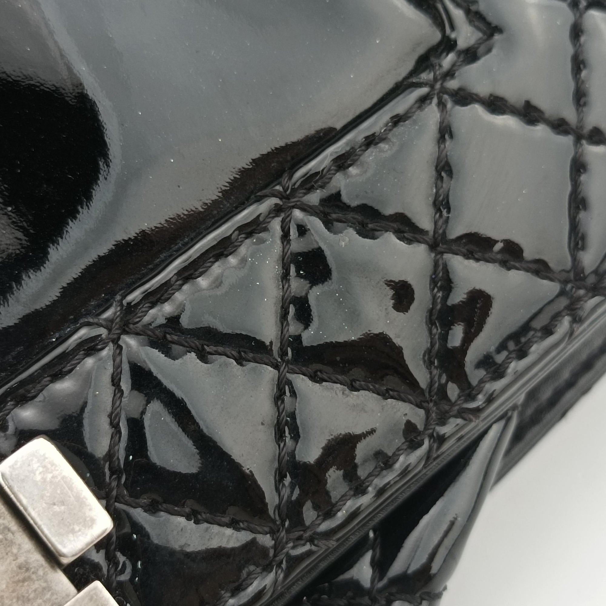 BOY CHANEL Black Patent leather A67946 18501152ボーイシャネル ブラック パテント A67946 18501152