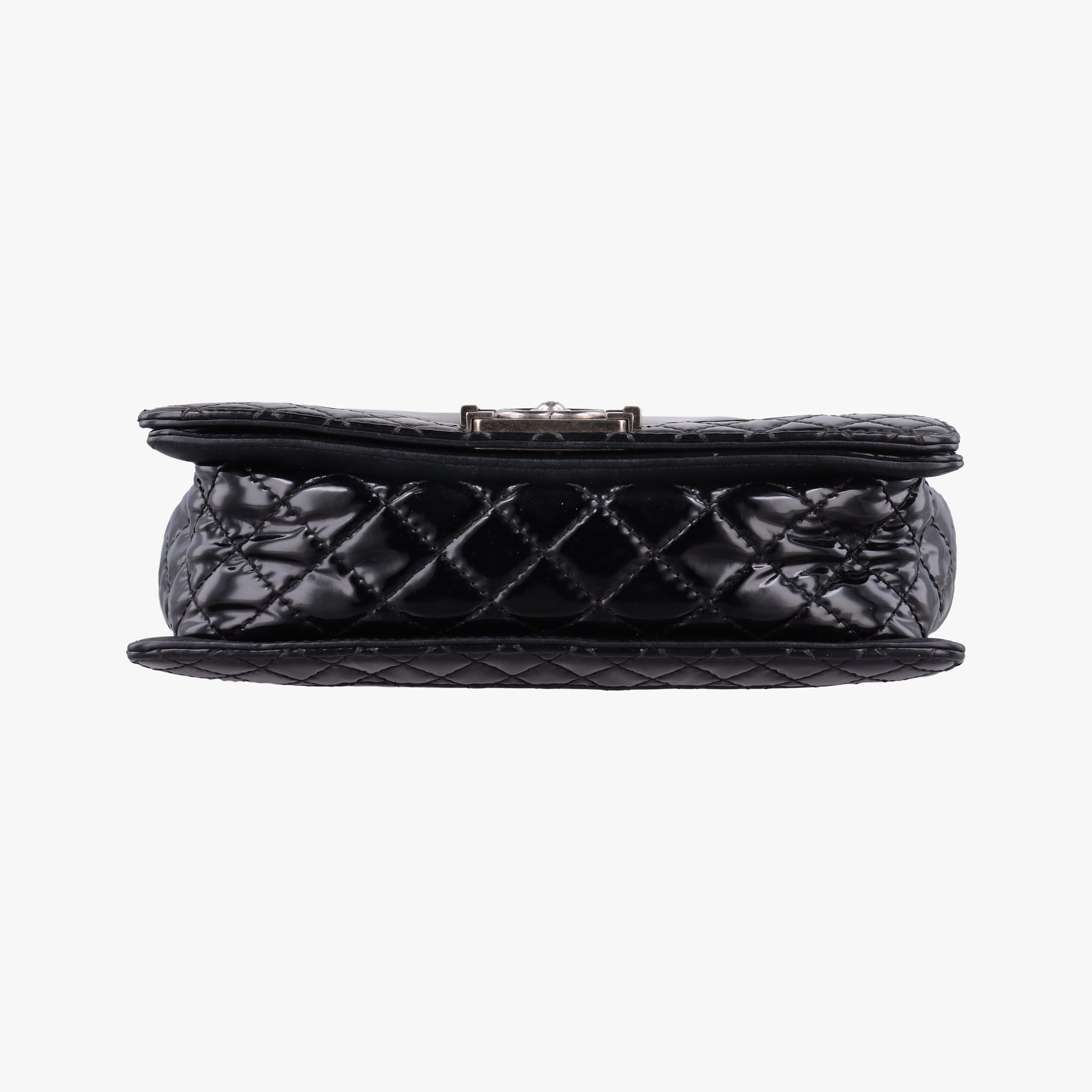 BOY CHANEL Black Patent leather A67946 18501152ボーイシャネル ブラック パテント A67946 18501152