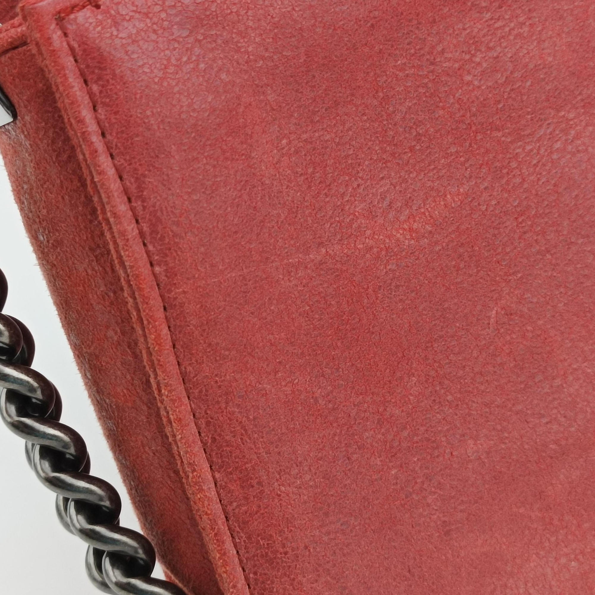 BOY CHANEL Red Leather A67952 18489535ボーイシャネル レッド レザー A67952 18489535
