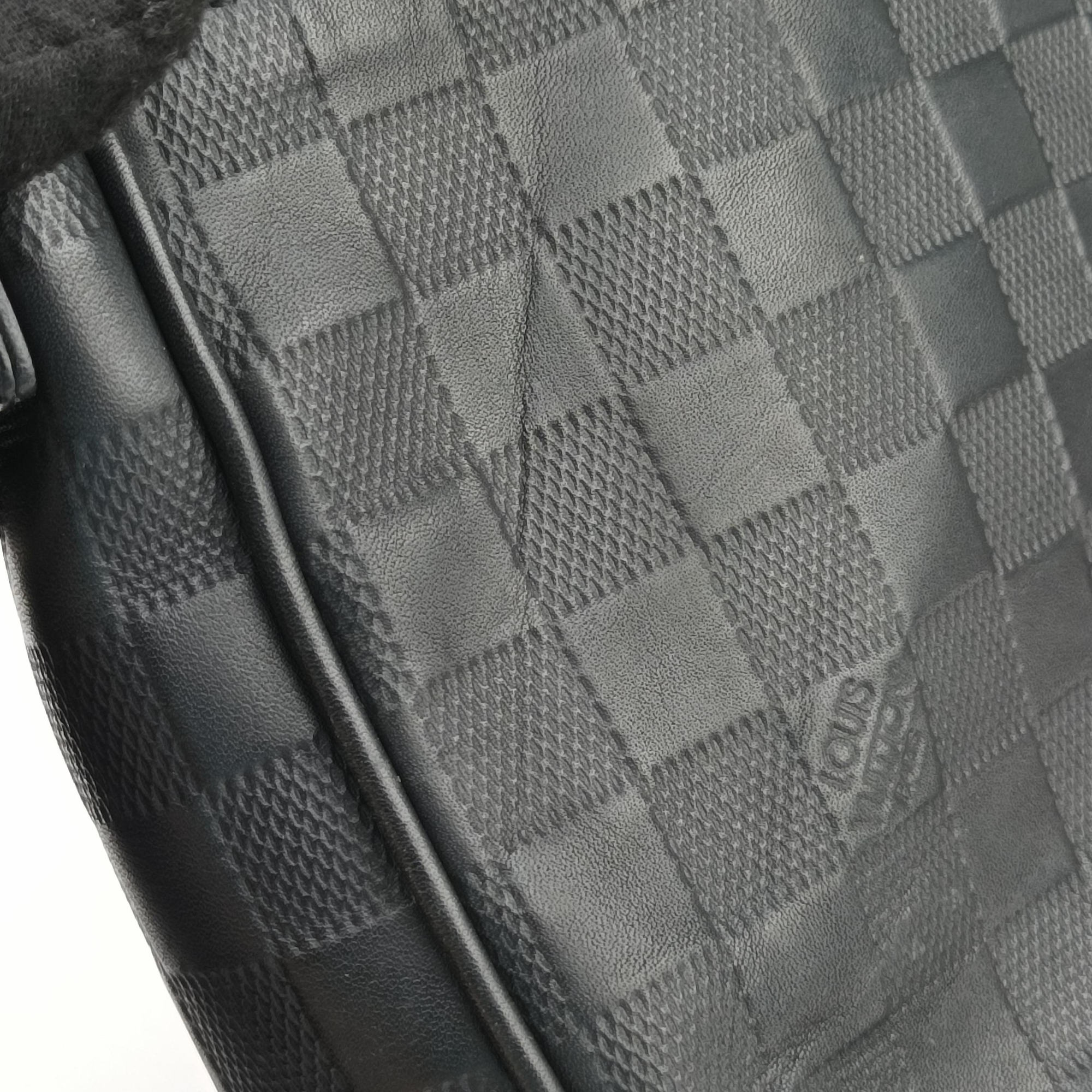 District PM Noir Damier Infini Leather N41033 CA1167ディストリクト PM ノワール ダミエアンフィニレザー N41033 CA1167