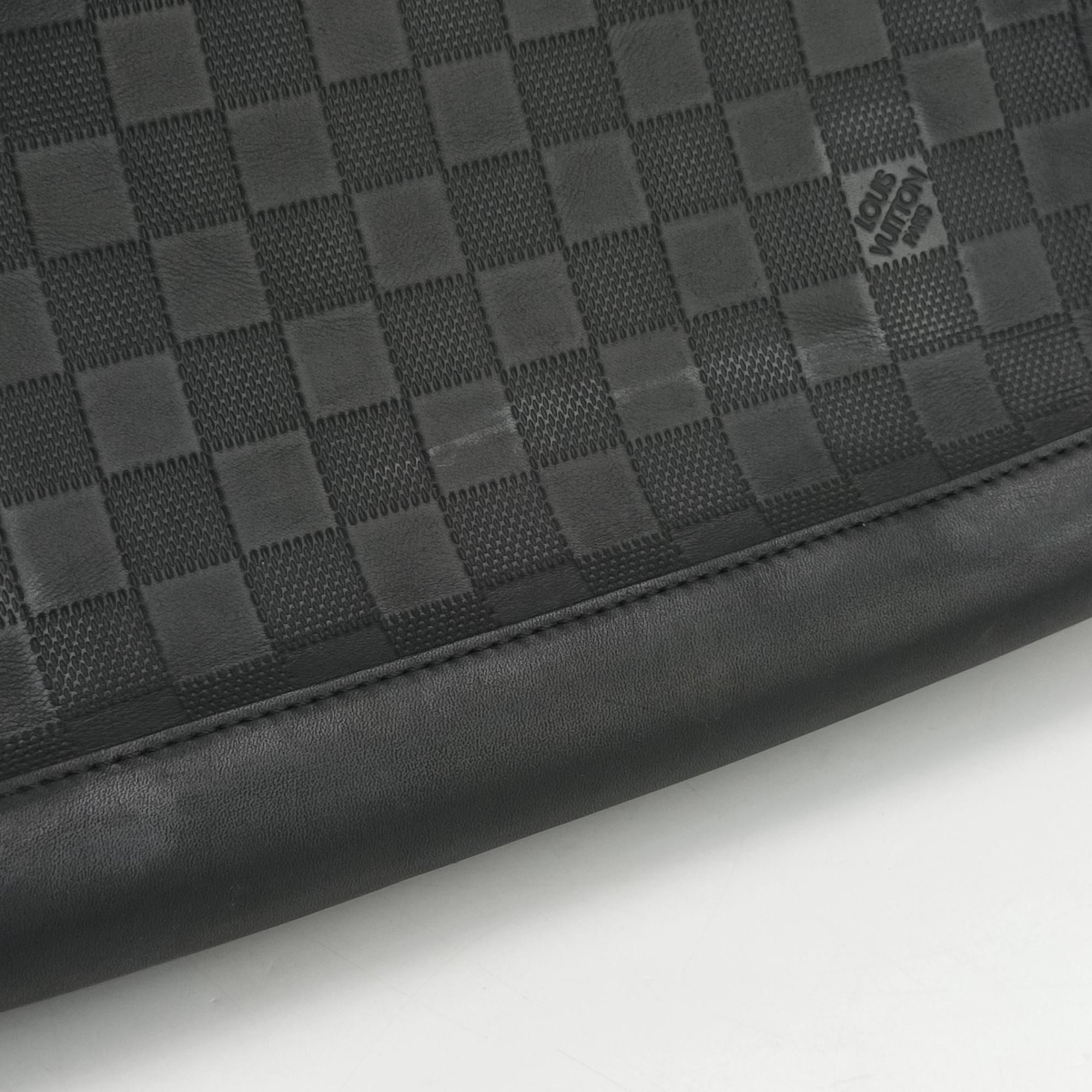 District PM Noir Damier Infini Leather N41033 CA1167ディストリクト PM ノワール ダミエアンフィニレザー N41033 CA1167