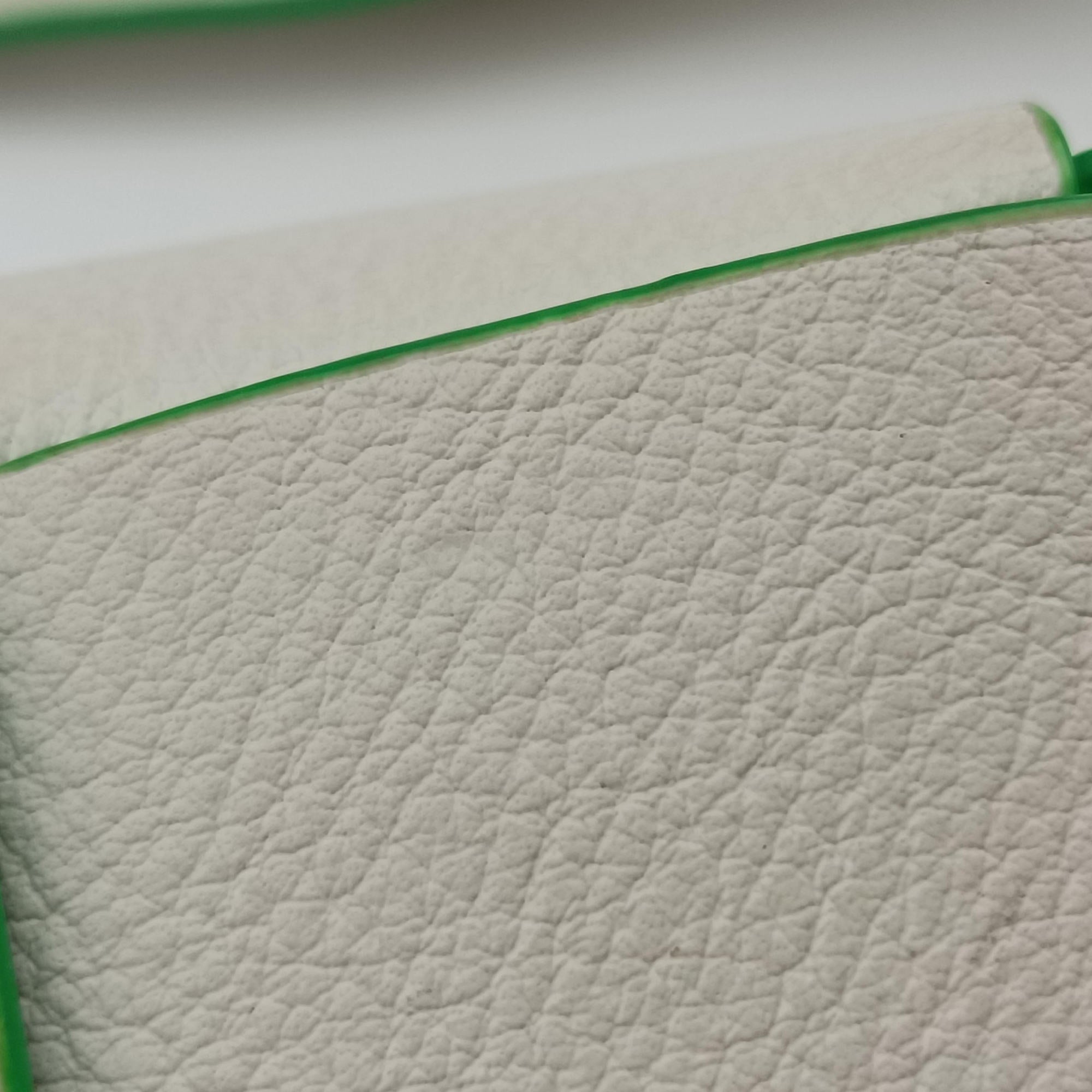 candy cassette White×green Leather IC Chipキャンディ カセット ホワイト×グリーン レザー ICチップ