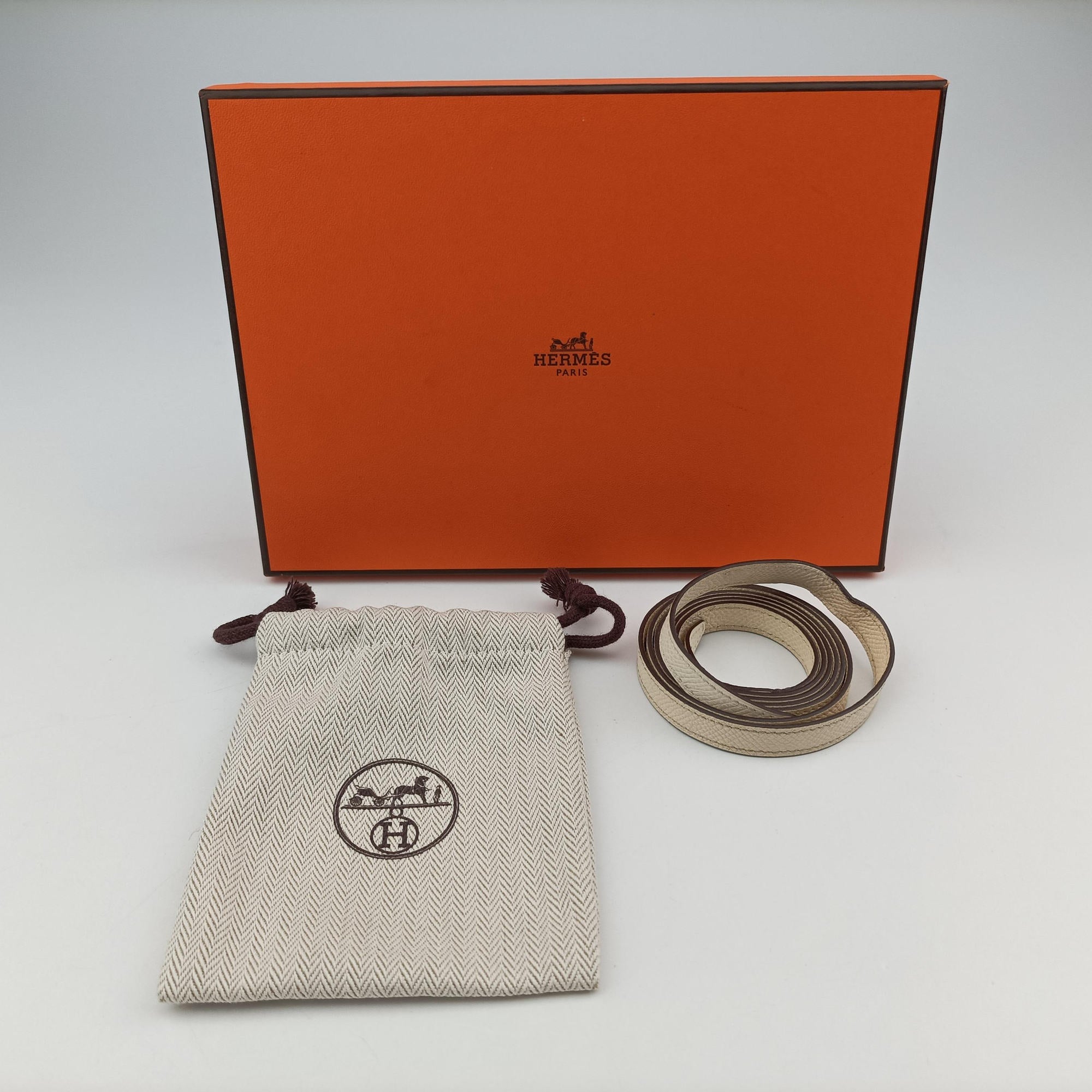Clic 16 Nata Epsom Calfskin Y TI 009 BTクリック 16 ナタ ヴォー エプソン Y TI 009 BT