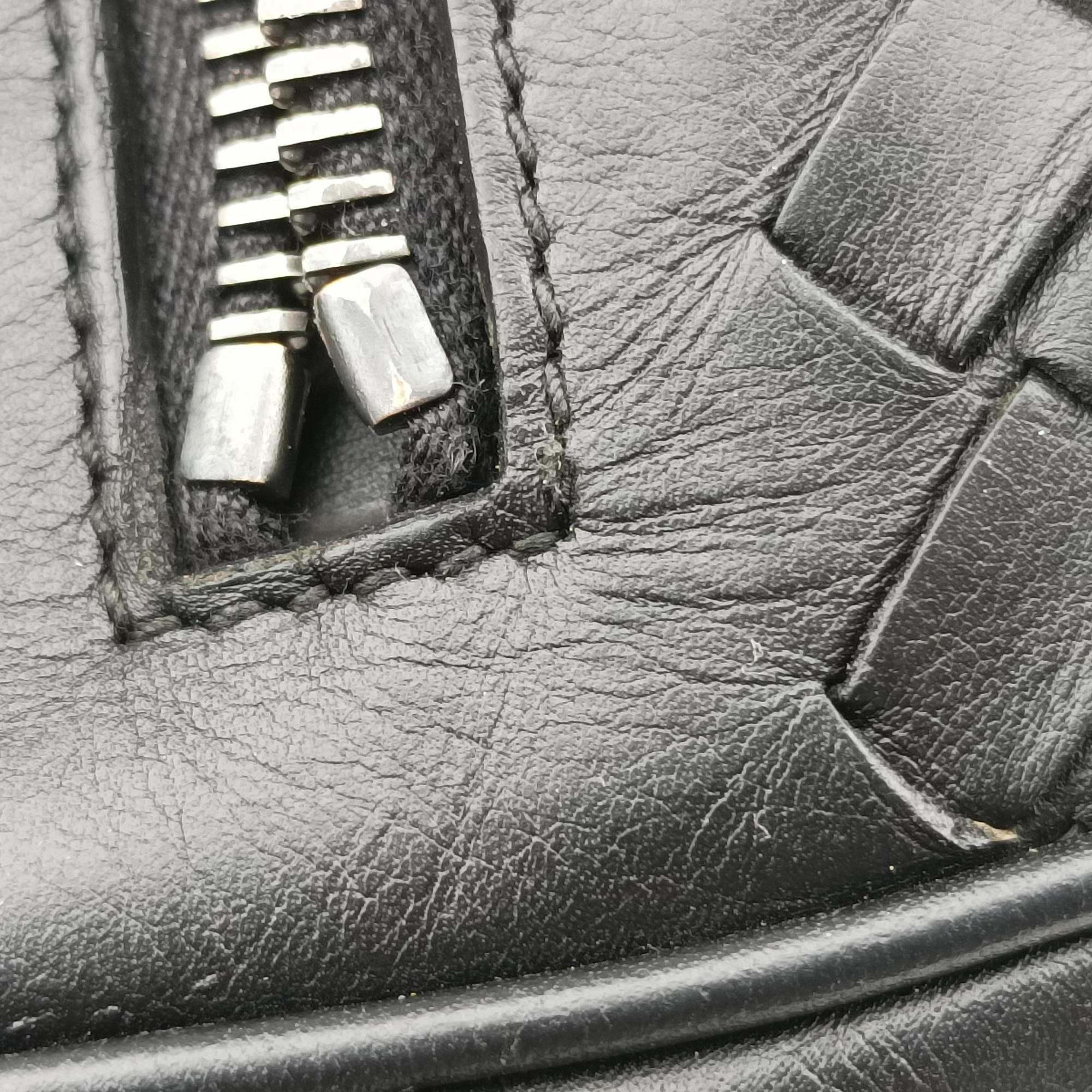 Intrecciato Black lambskin B05150480Tイントレチャート ブラック ラムスキン B05150480T