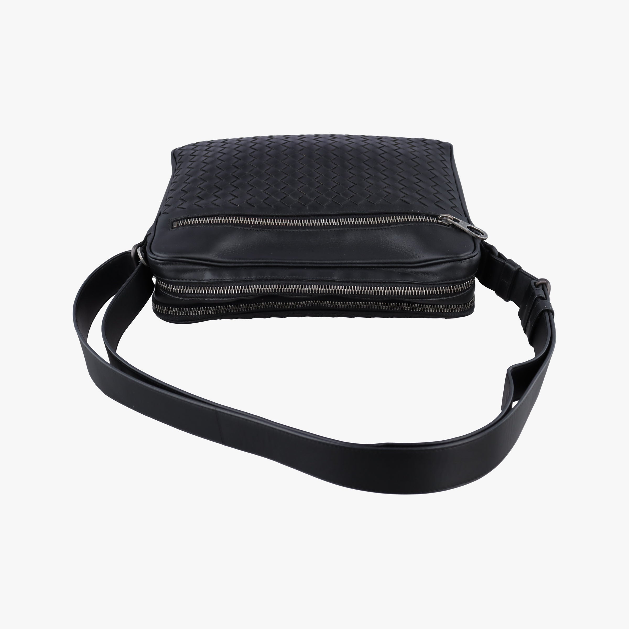 Intrecciato Black lambskin B05150480Tイントレチャート ブラック ラムスキン B05150480T