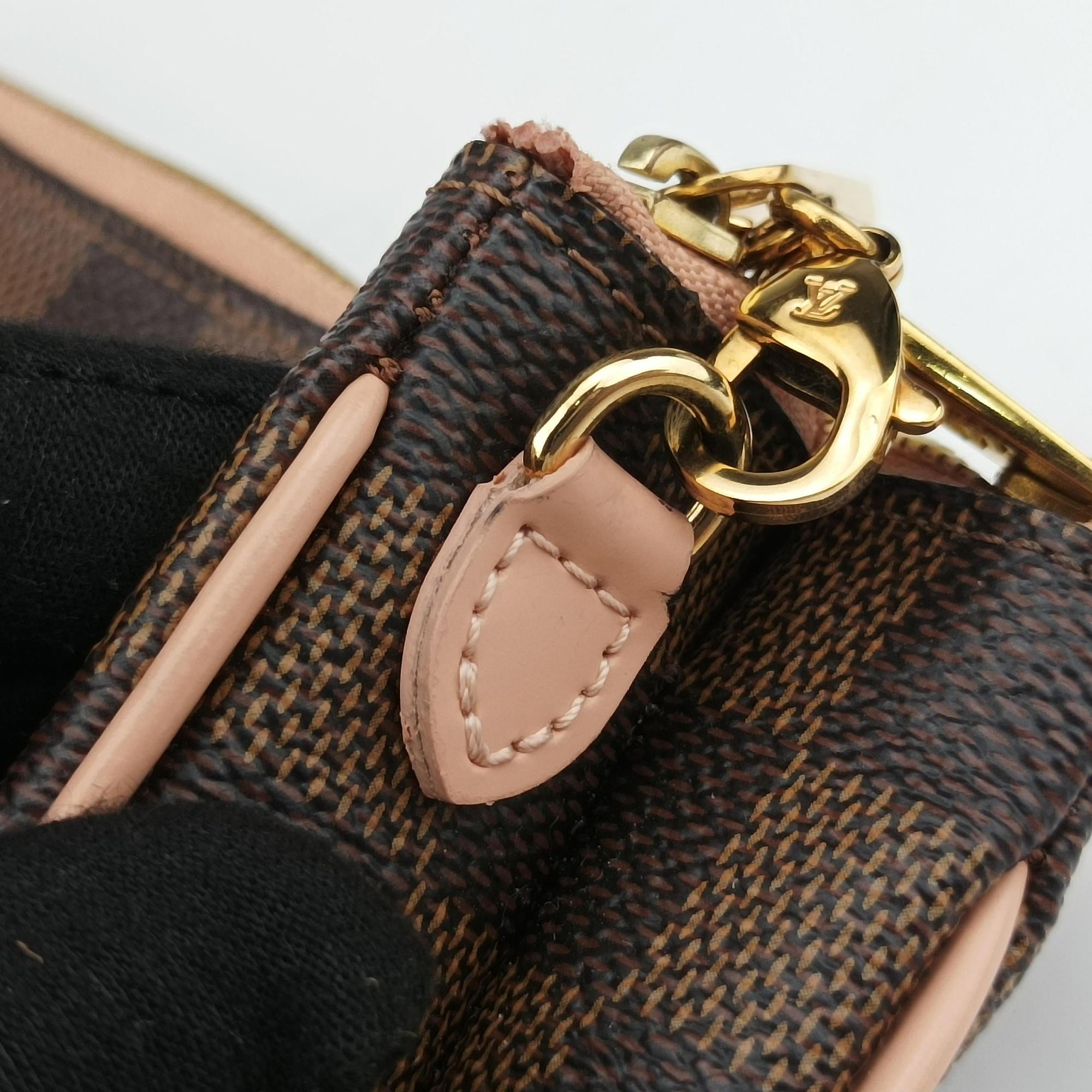 Pochette Double Zip EBENE×Rose Ballerine Damier Canvas N60254 MI4129ポシェット ドゥーブルジップ エベーヌ×ローズバレリーヌ ダミエキャンバス N60254 MI4129