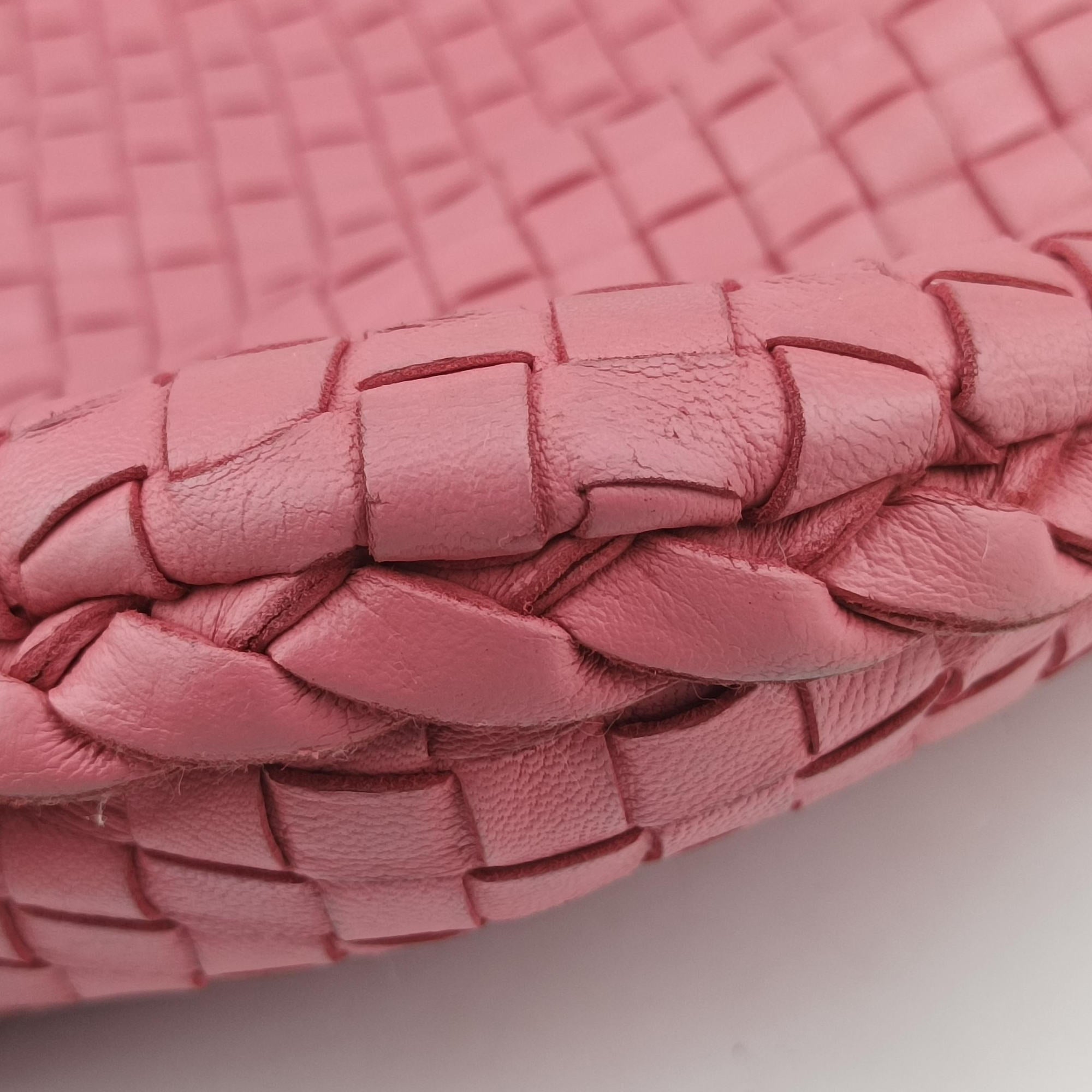 Vintage Bottega Veneta Intrecciato Pink lambskin shoulderbag | stylenewstar