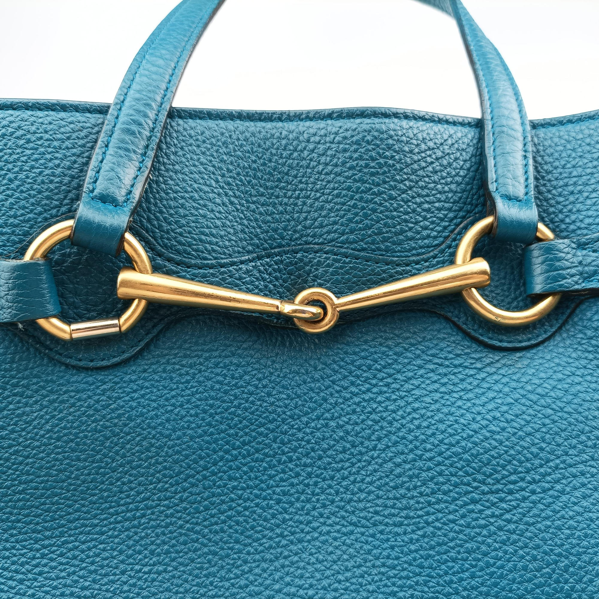 Vintage Gucci Bright Bit Blue Leather 353117 shoulderbag | stylenewstar