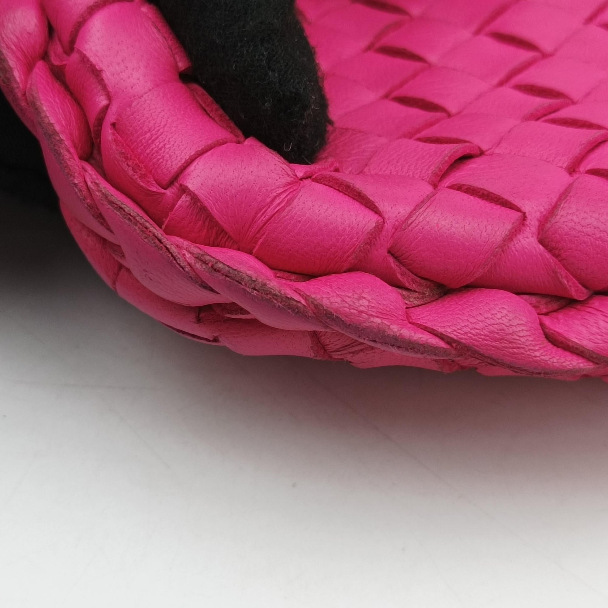 Vintage Bottega Veneta Intrecciato Rose lambskin handbag | stylenewstar