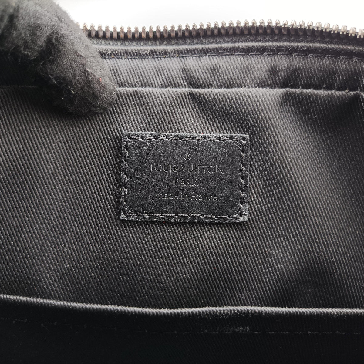 Trio Messenger Gris Monogram Shadow M46603 TJ2290 IC Chipトリオ メッセンジャー グリ モノグラム シャドウ M46603 TJ2290 ICチップ