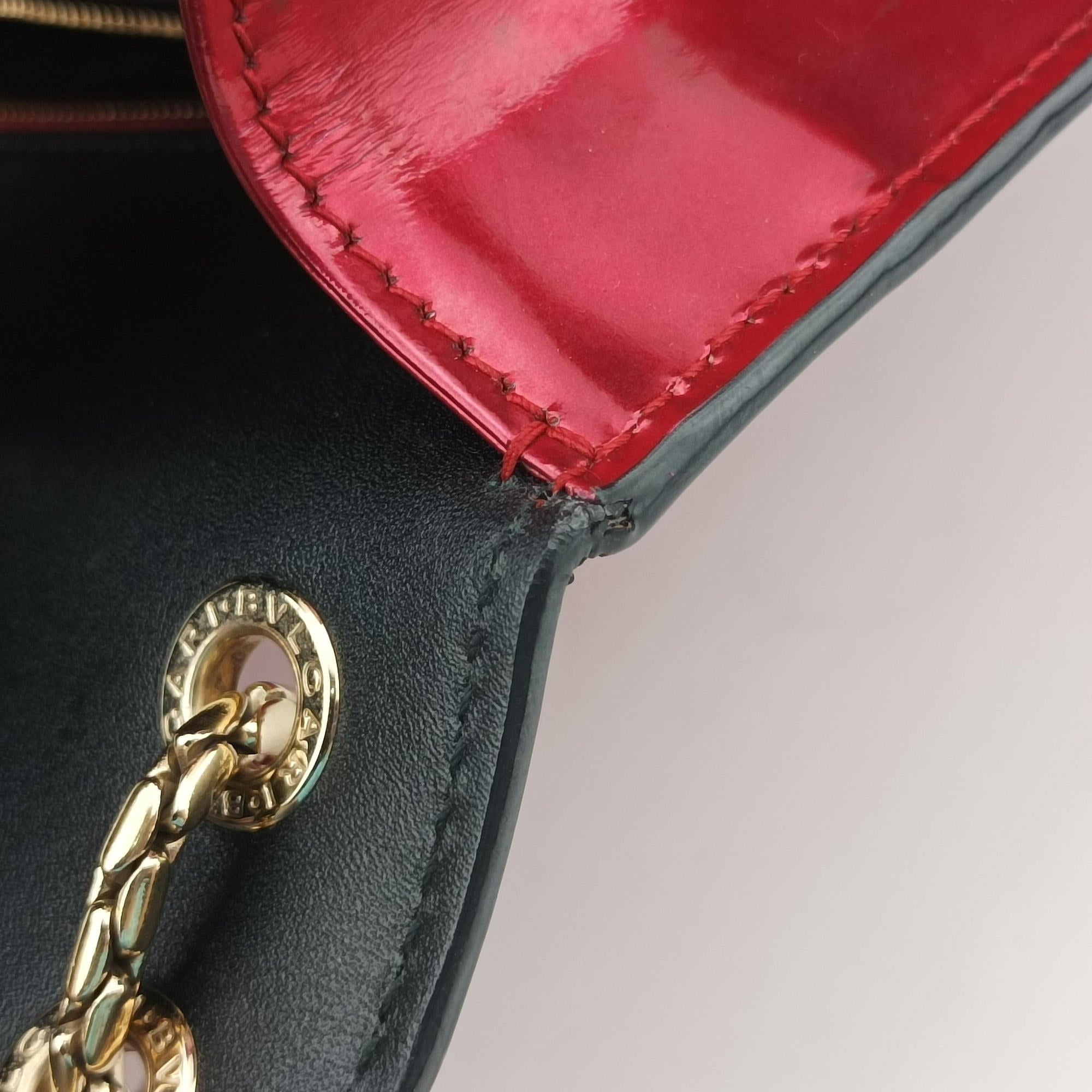Serpenti Forever Red Patent Leather AX.L16.282175セルペンティ フォーエバー レッド パテント AX.L16.282175