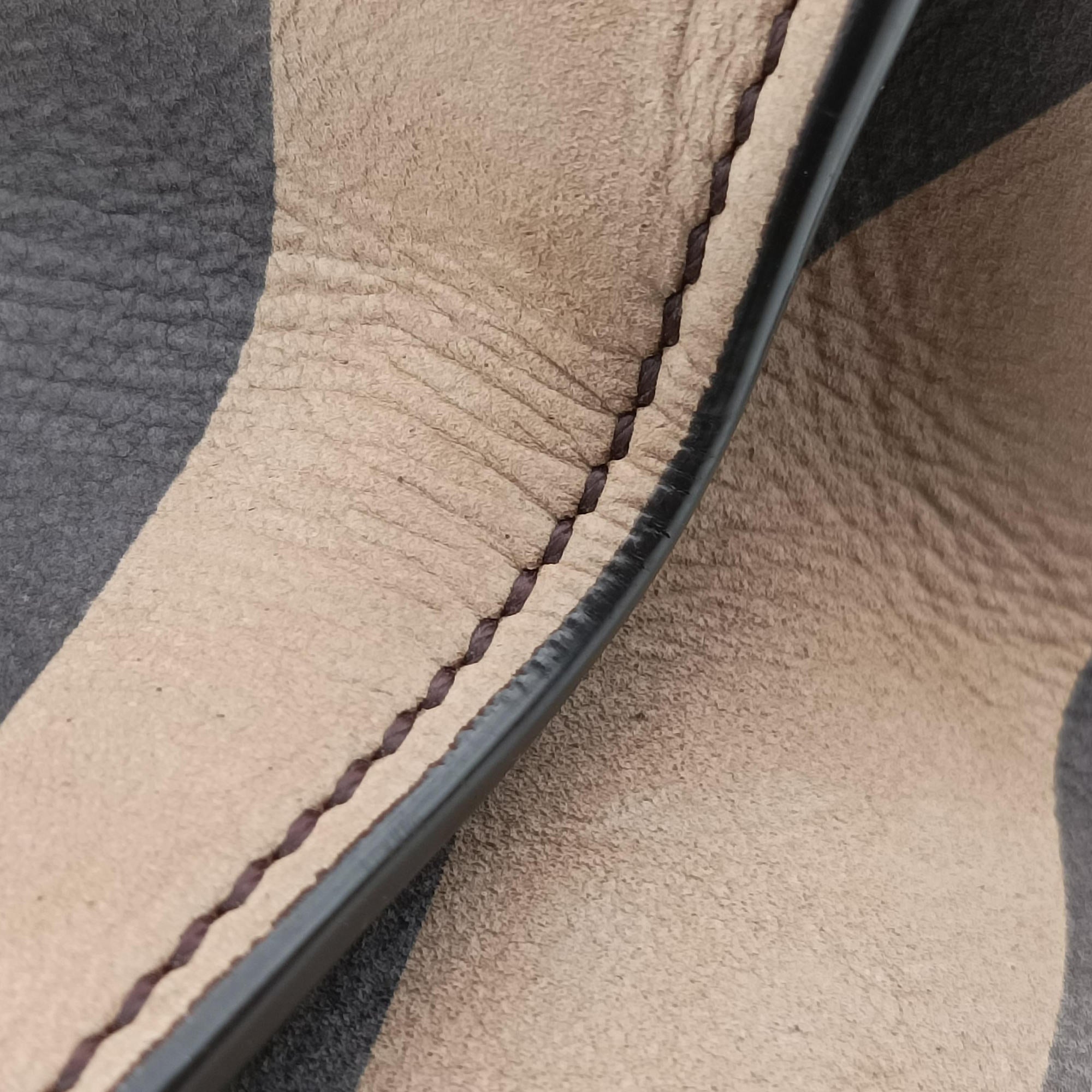 PEEKABOO Tobacco Brown × Black Nubuck Leather × Smooth Leather 8BN290 8BN290-AAF5-208-3262ピーカブー タバコブラウン × ブラック ヌバックレザー × スムースレザー 8BN290 8BN290-AAF5-208-3262