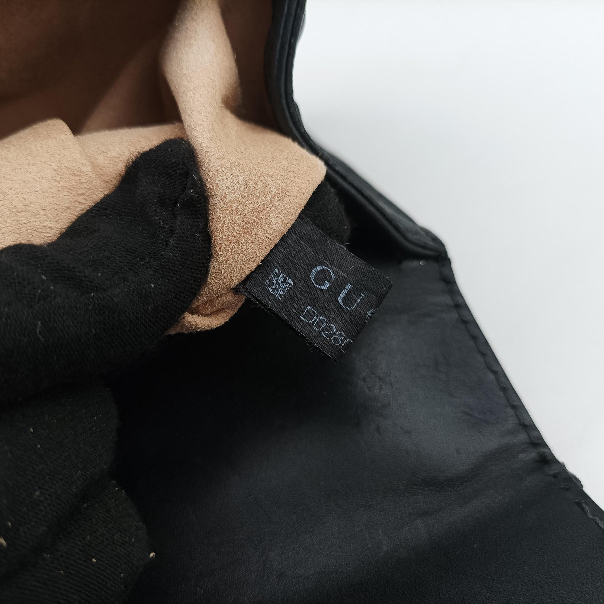 Padlock Black Leather 409487 D028002595パドロック ブラック レザー 409487 D028002595