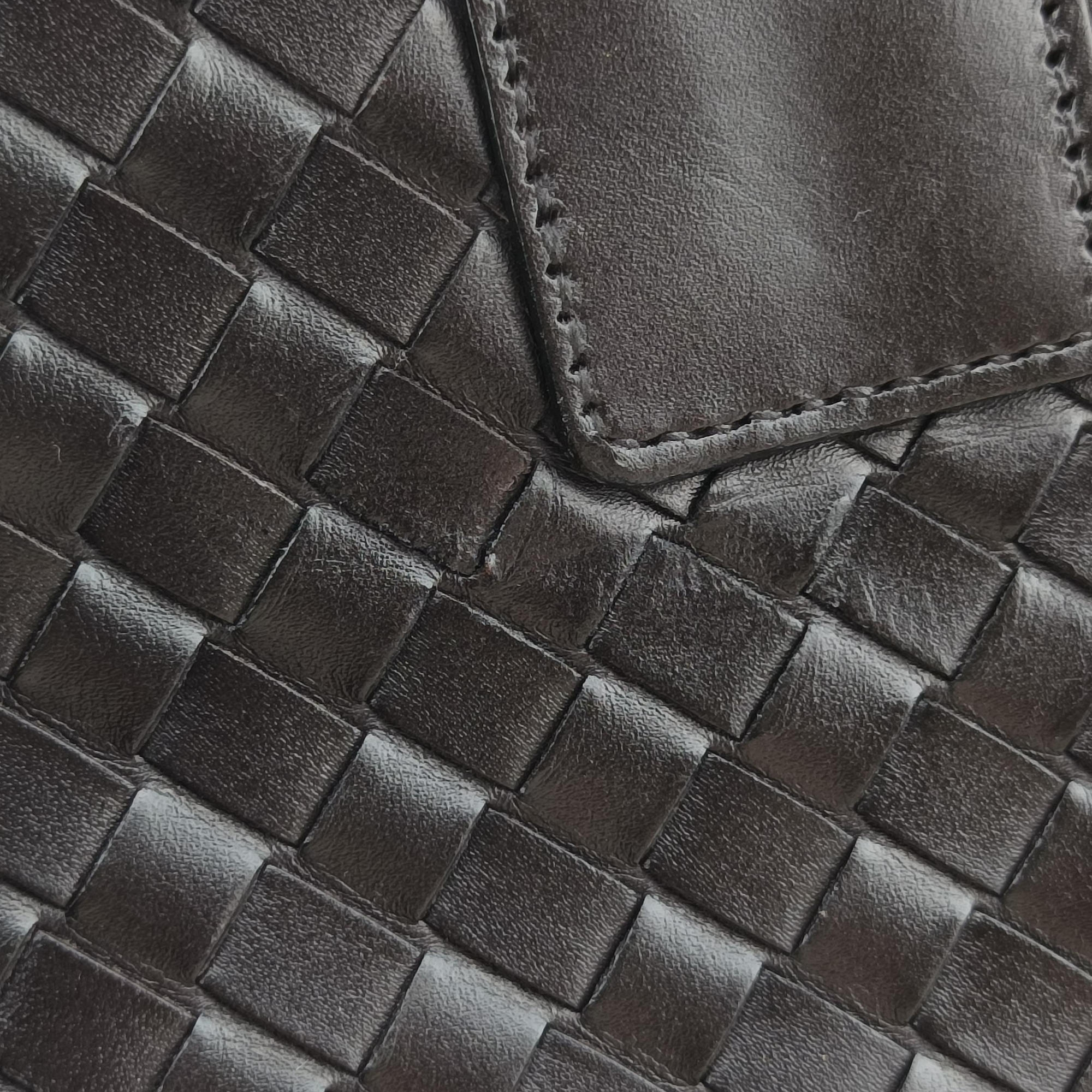 Intrecciato Brown lambskin B04463068Fイントレチャート ブラウン ラムスキン B04463068F