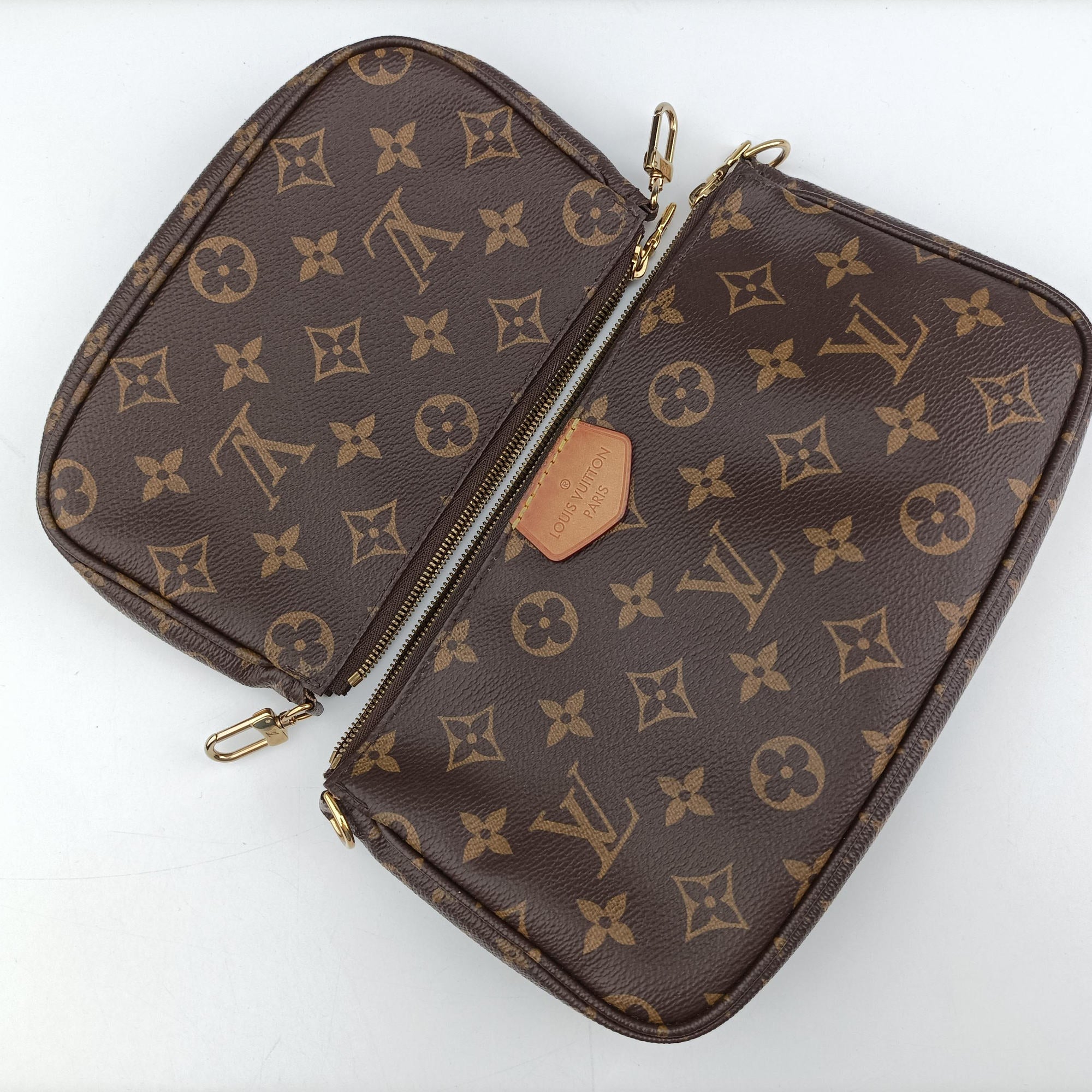 Multi Pochette Accessoir brown×khaki Monogram Canvas M44813 IC Chipミュルティ ポシェット アクセソワール モノグラム/ブラウン×カーキ モノグラムキャンバス M44813 ICチップ