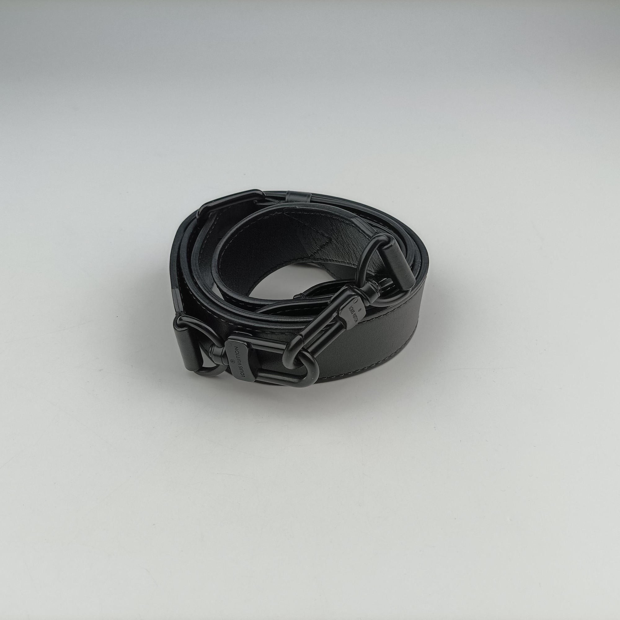 Steamer Messenger BLACK Monogram Eclipse M45585 IC Chipスティーマー メッセンジャー ブラック モノグラム エクリプス M45585 ICチップ
