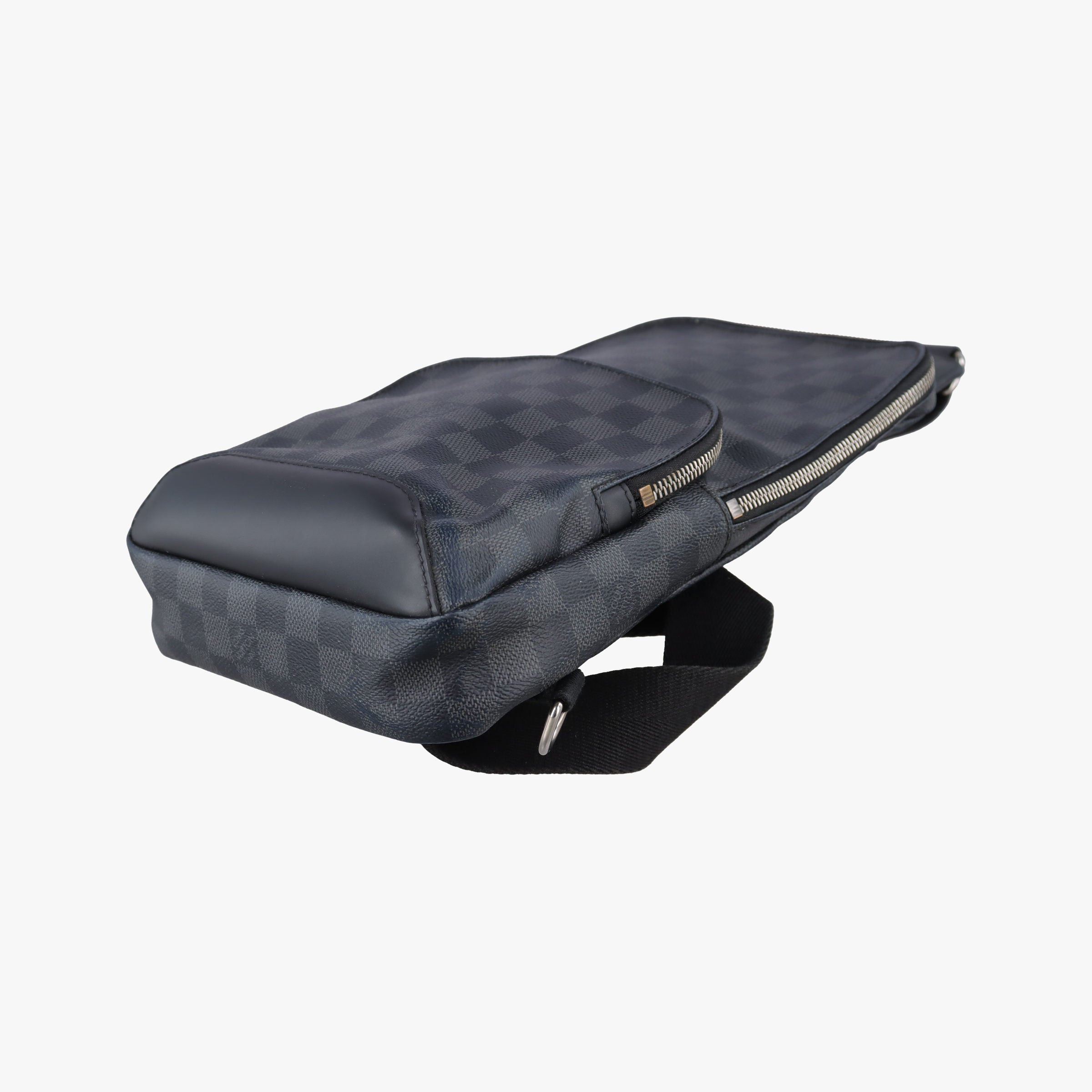 Pre-owned Louis Vuitton Avenue Slingbag Graphite Damier Graphite N41719 bum bag/waist bag | stylenewstar