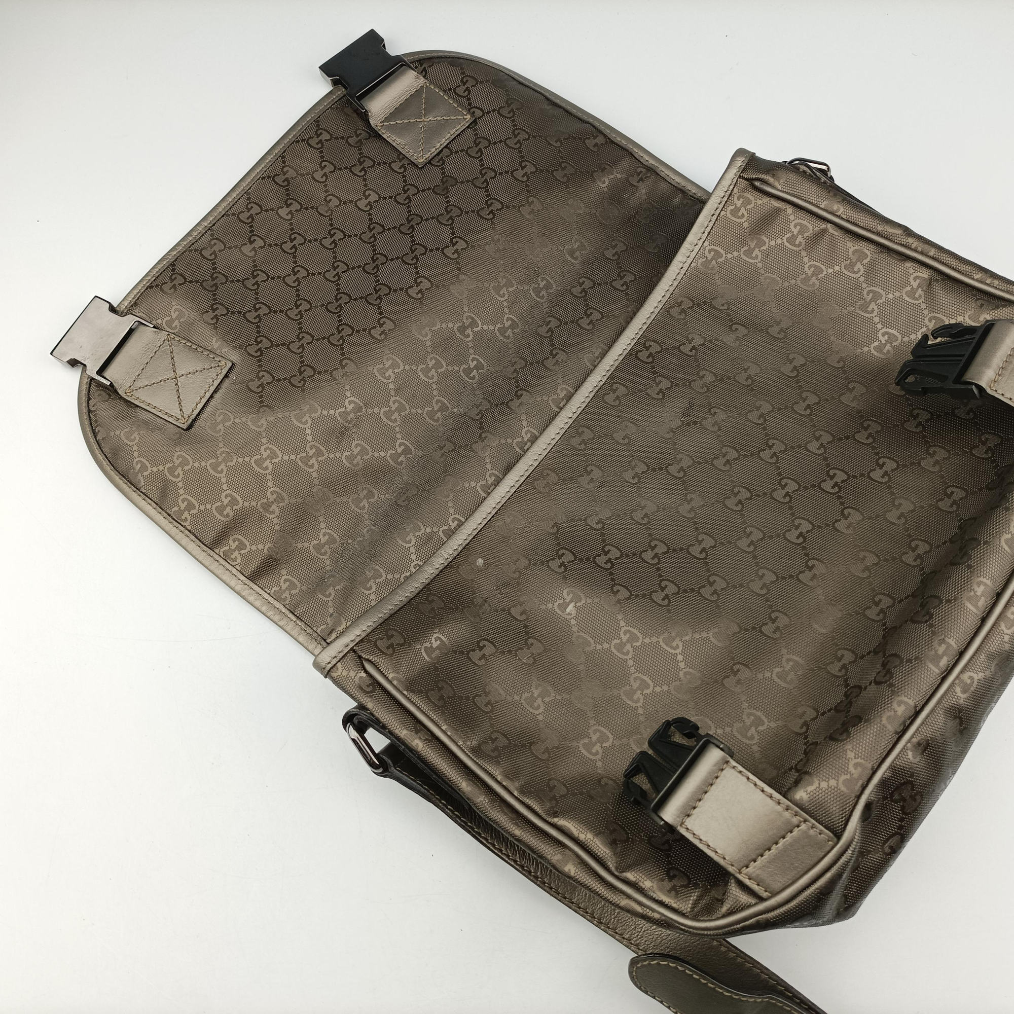 GG Plus Messenger Golden PVC coated canvas×leather 201732 H5995972GGプラス メッセンジャー ゴールド PVCコーティングキャンバス×レザー 201732 H5995972