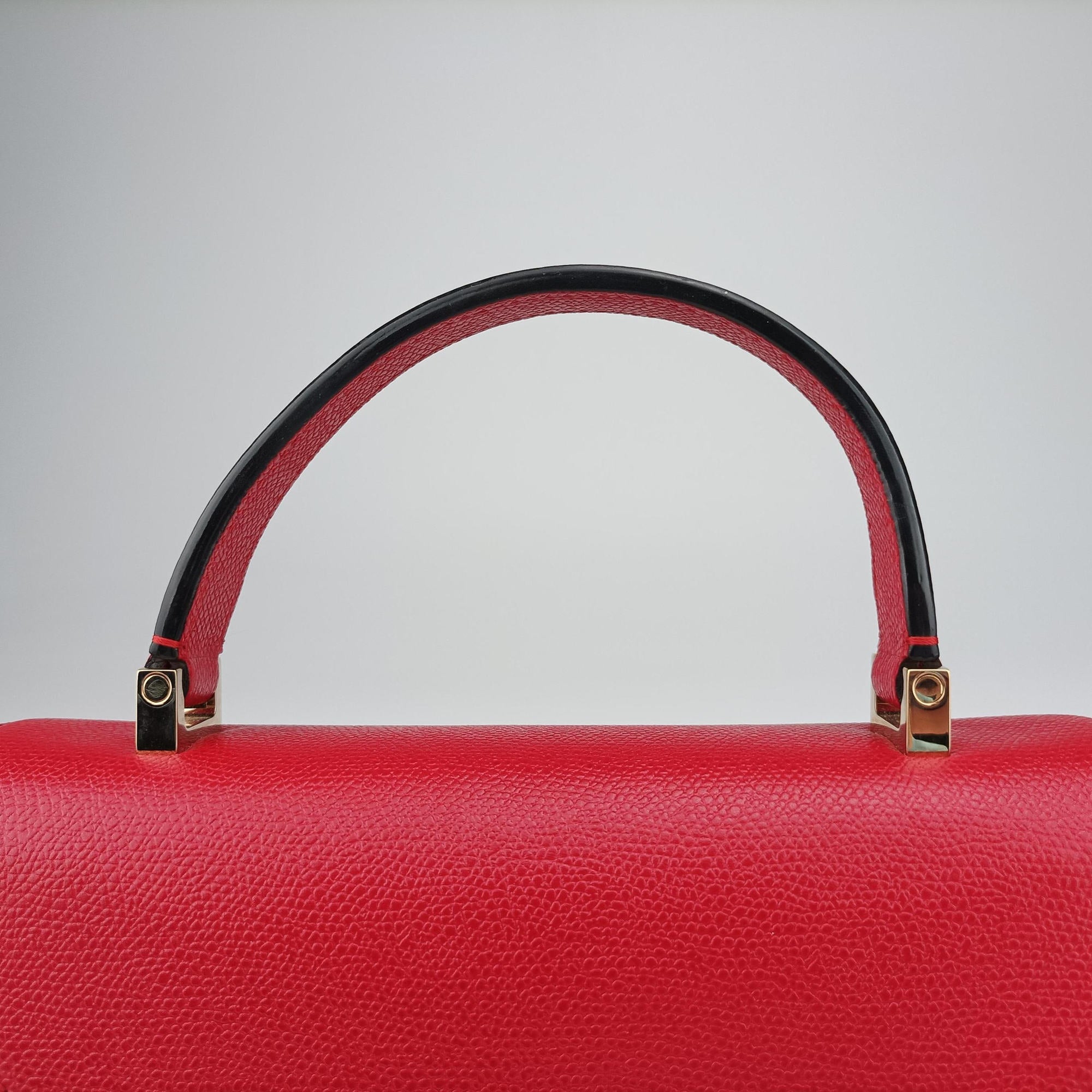 Iside Red Calfskin N 440202イジィデ レッド カーフスキン N 440202
