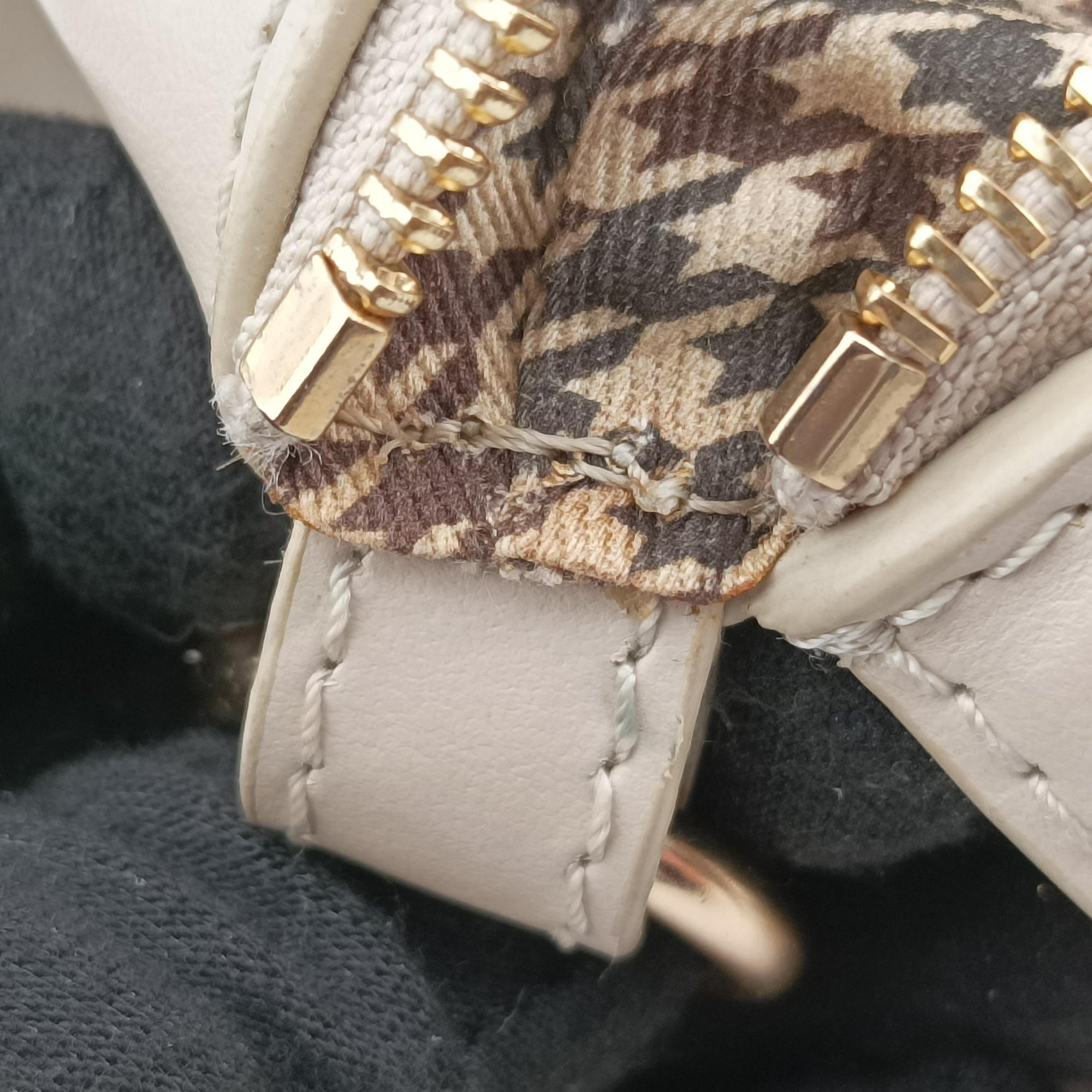 Sac joan Beige Leather 01-20-86-65サック ジョアン ベージュ レザー 01-20-86-65