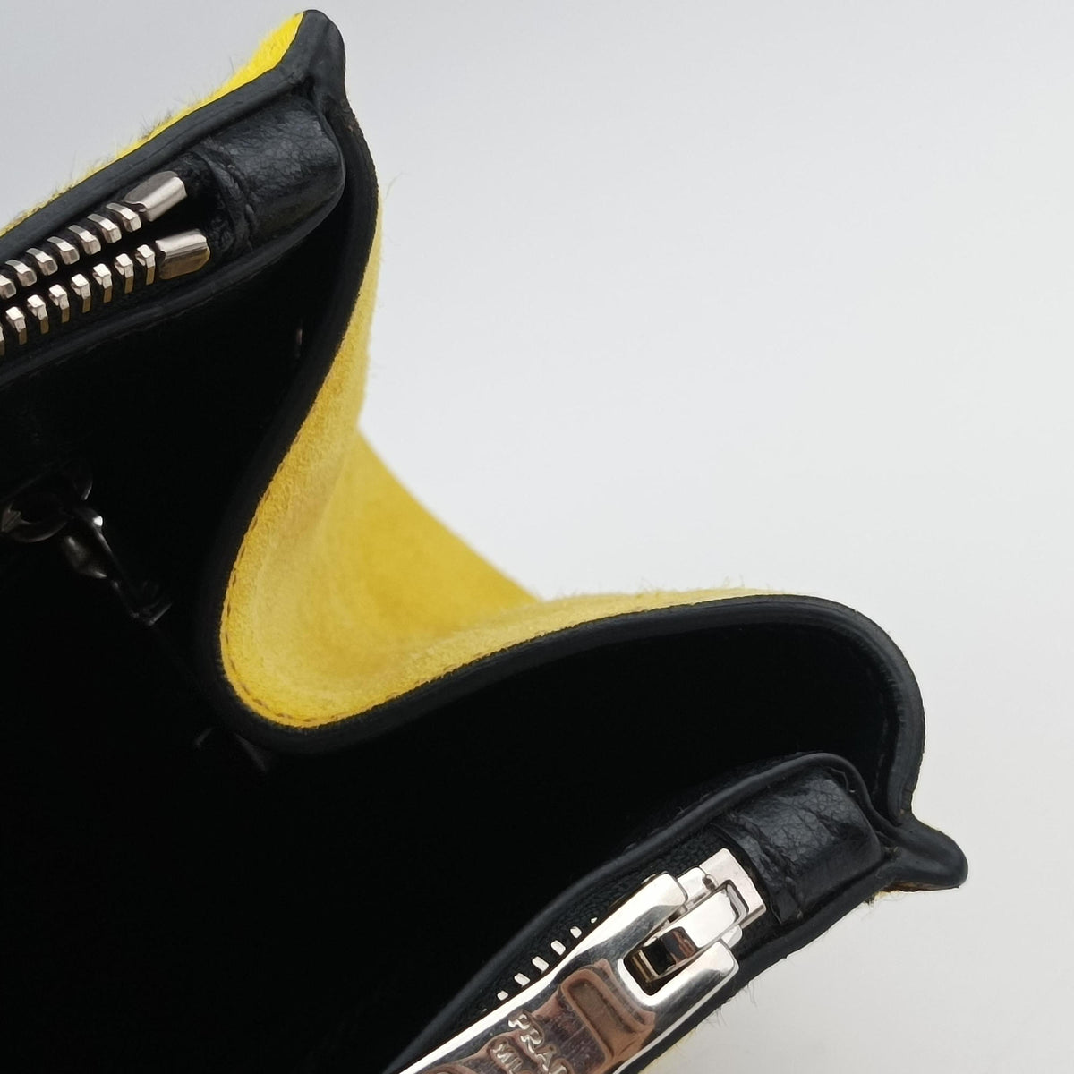 Pre-owned Prada Leopard Pattern Cavallino yellow×Multicolour suede×Leather×ponyhair 1BA025 handbag | stylenewstar
