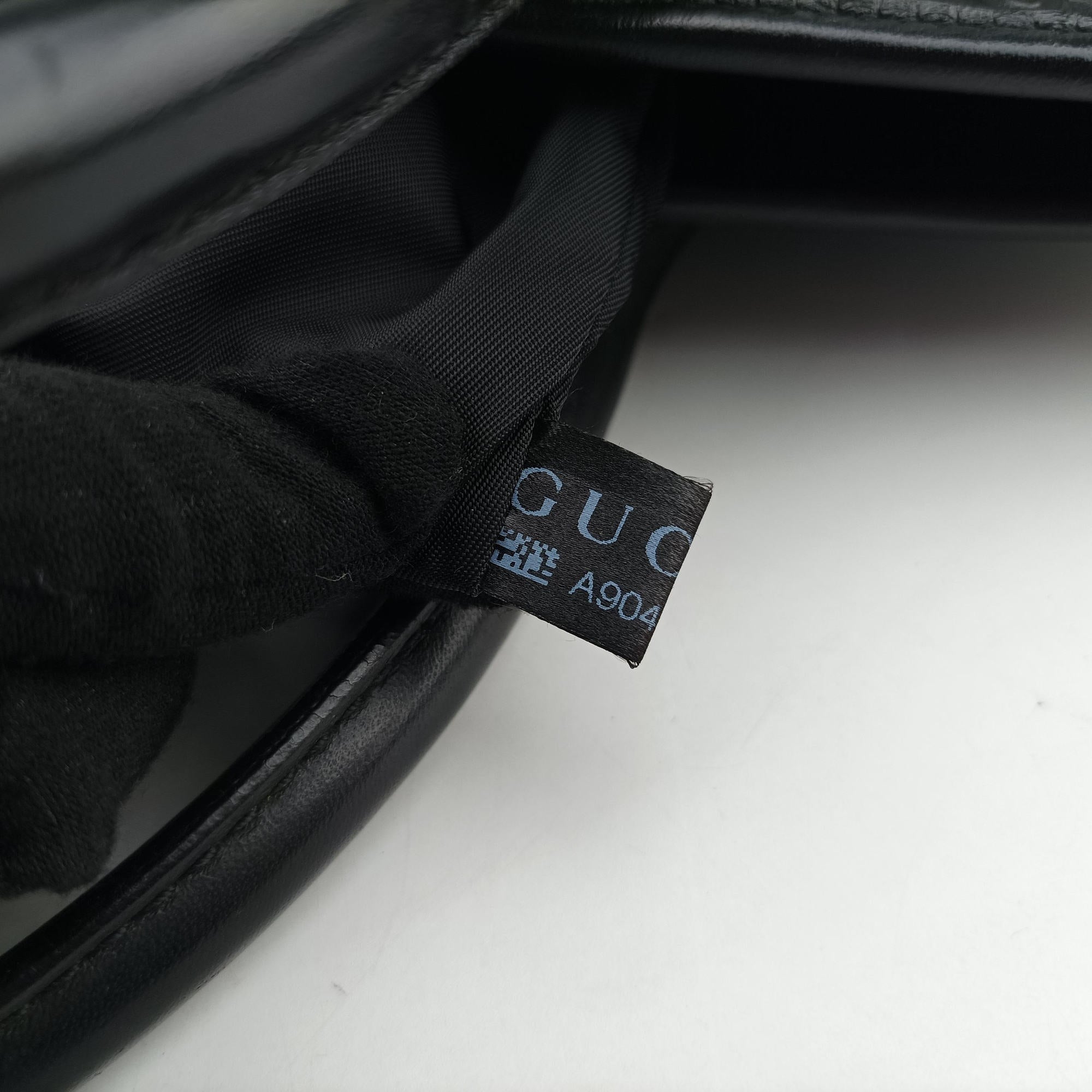 Pre-owned Gucci Guccissima Black Leather 246410 handbag | stylenewstar