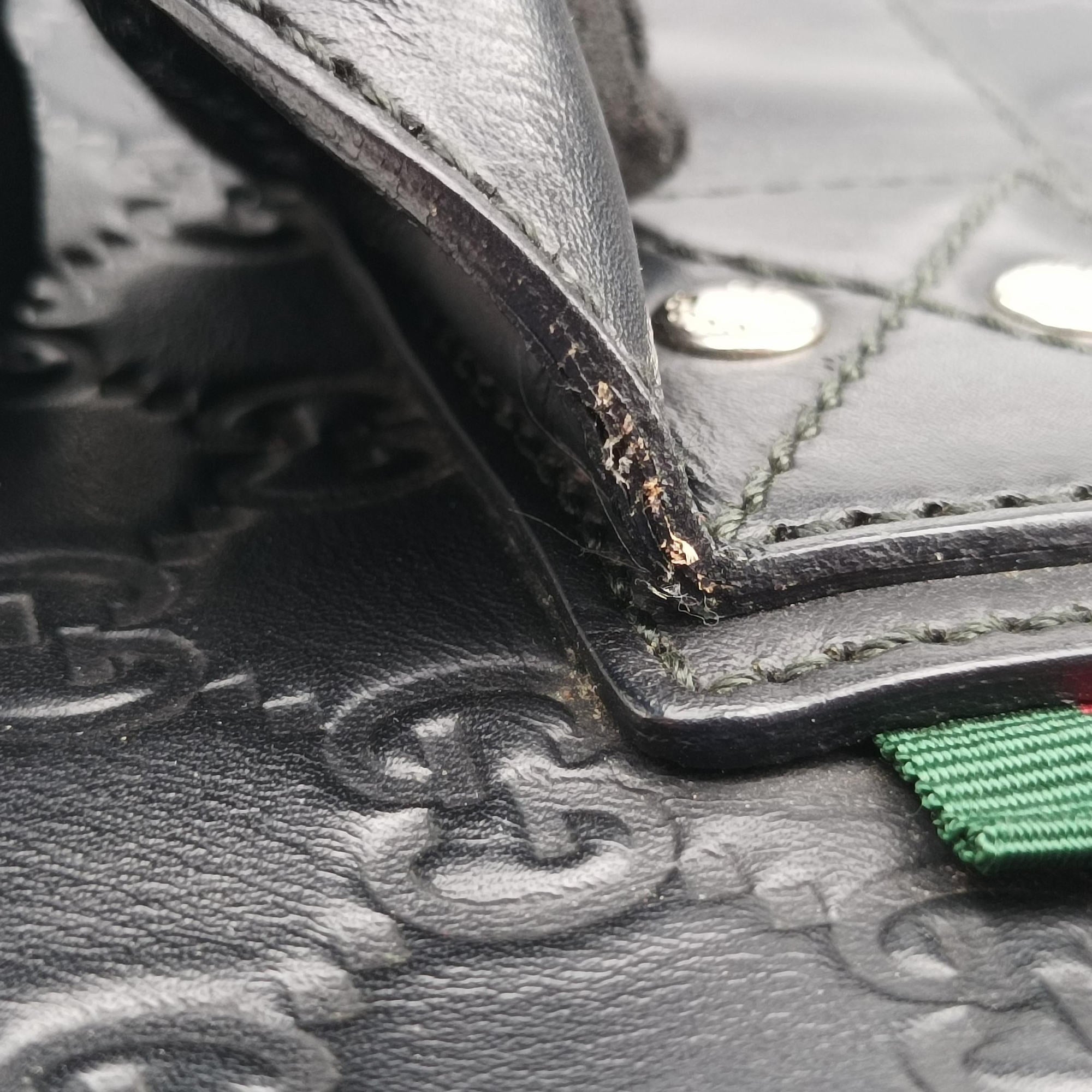 Pre-owned Gucci Guccissima Black Leather 246410 handbag | stylenewstar