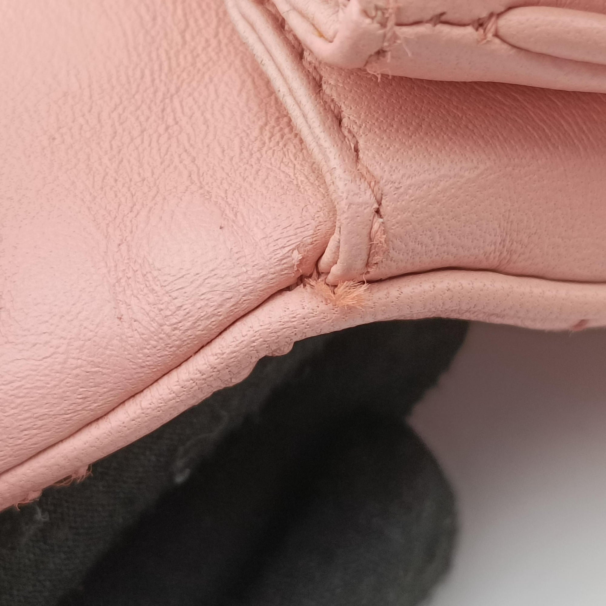 Fuoco Nappa Gaufre Pink Nappa Leather 1BD009 233フオコ ナッパ ゴーフル ピンク ナッパレザー 1BD009 233