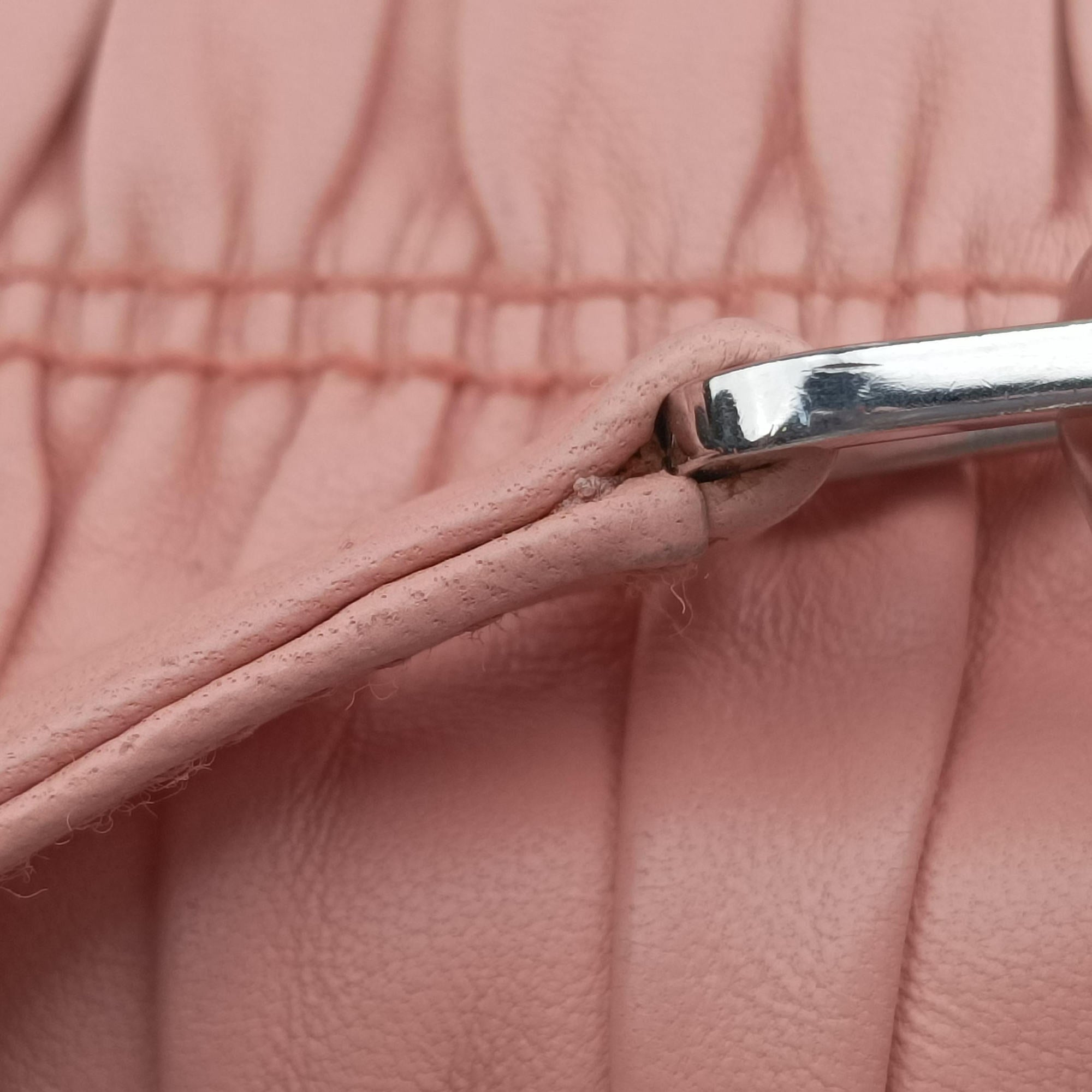 Fuoco Nappa Gaufre Pink Nappa Leather 1BD009 233フオコ ナッパ ゴーフル ピンク ナッパレザー 1BD009 233