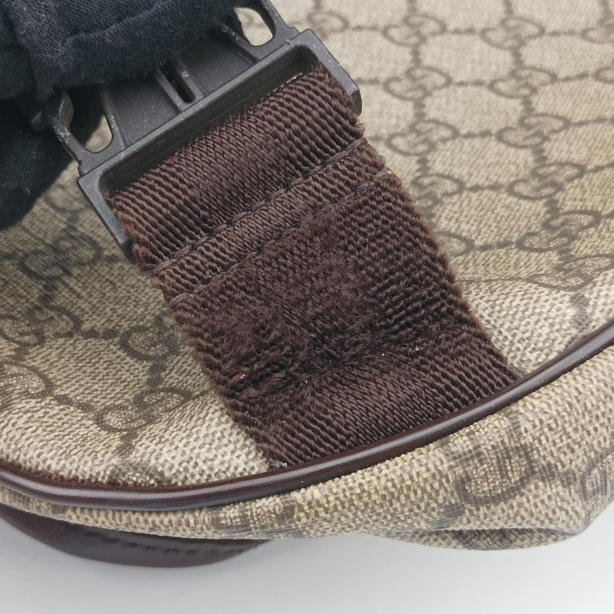 Secondhand Gucci GG Plus Messenger Brown PVC coated canvas×Leather 201732 shoulderbag | stylenewstar