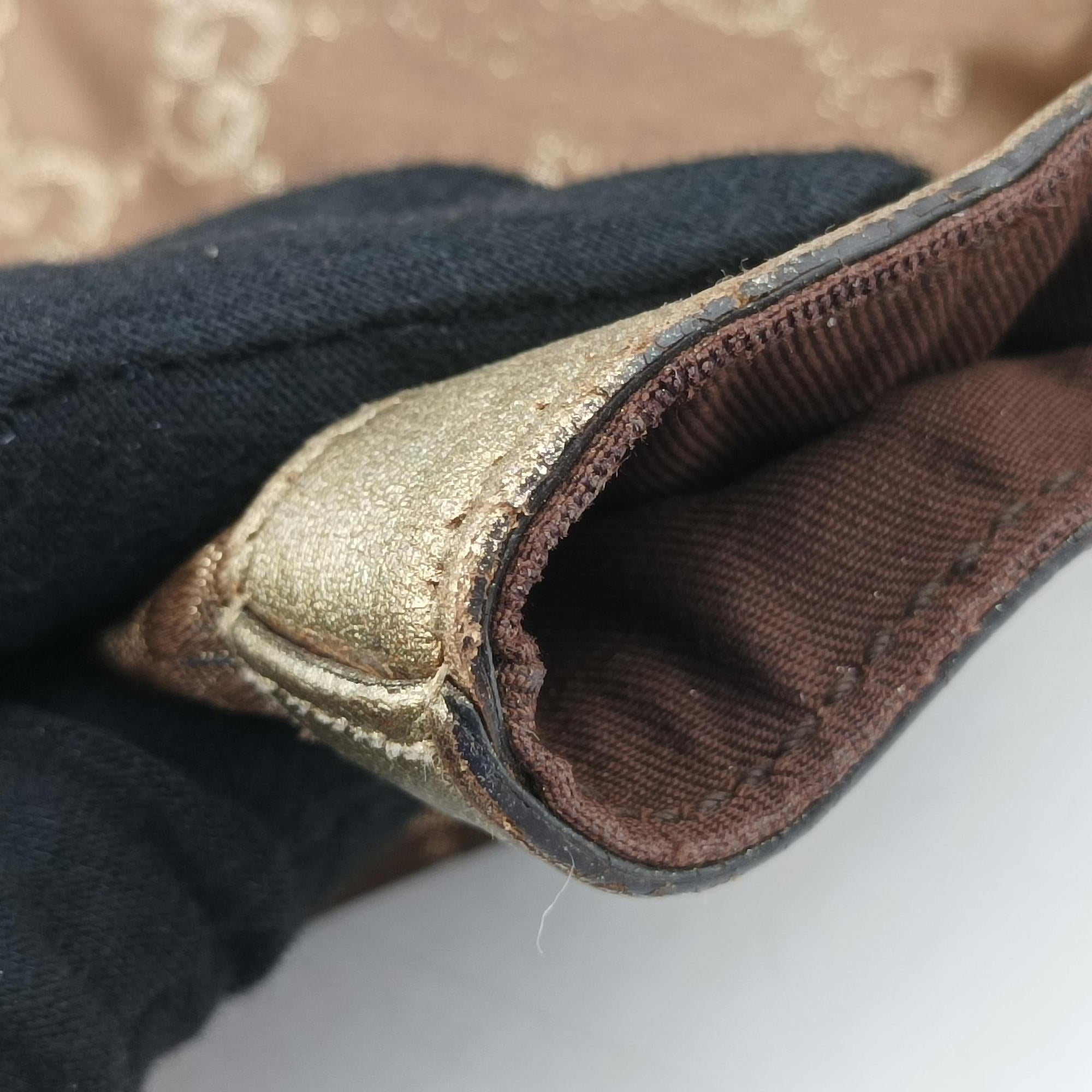 Pre-owned Gucci Abbey line Brown × Gold Leather×canvas 141472 shoulderbag | stylenewstar