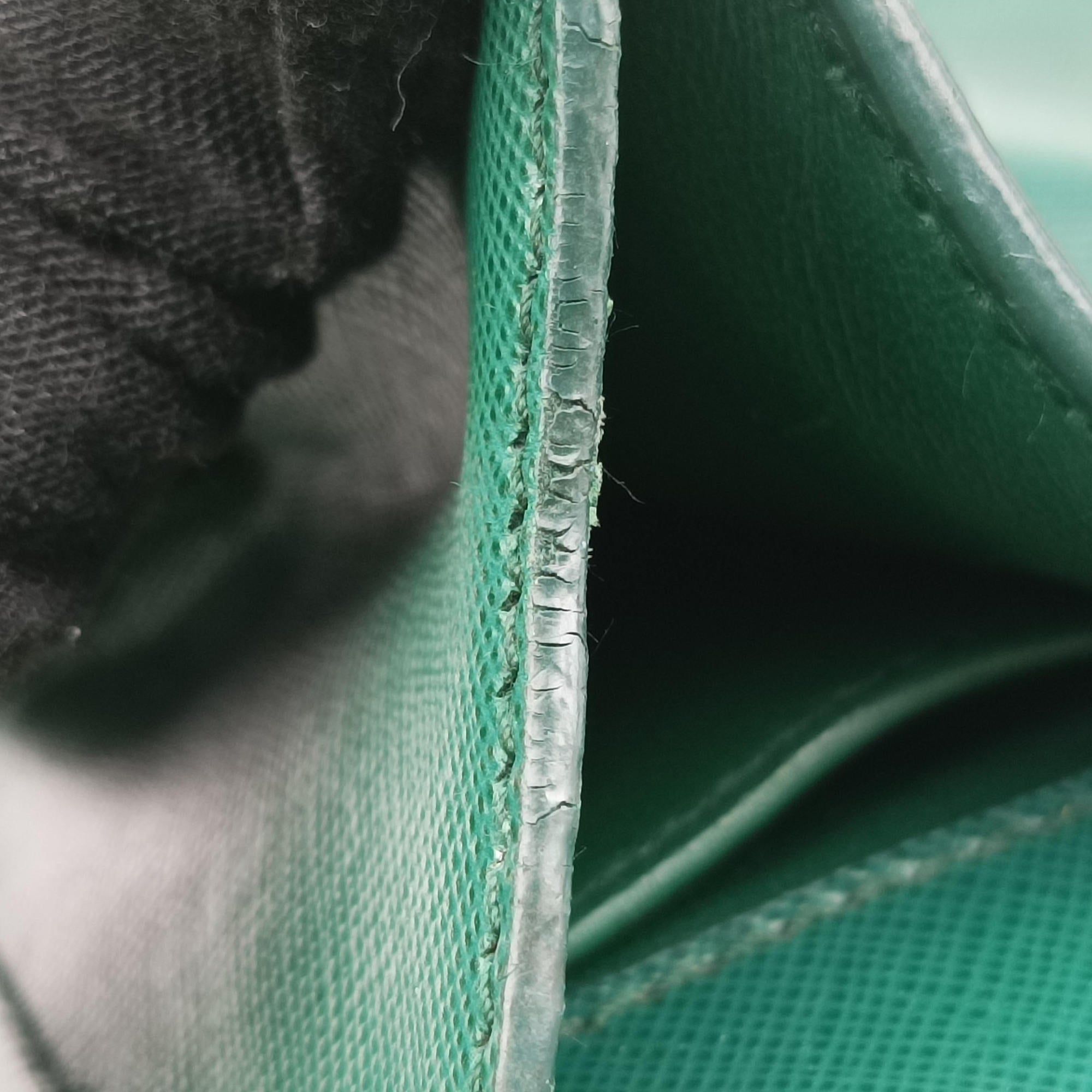 Corole Chain Green Saffiano Leather 25コロール チェーン グリーン サフィアーノレザー 25