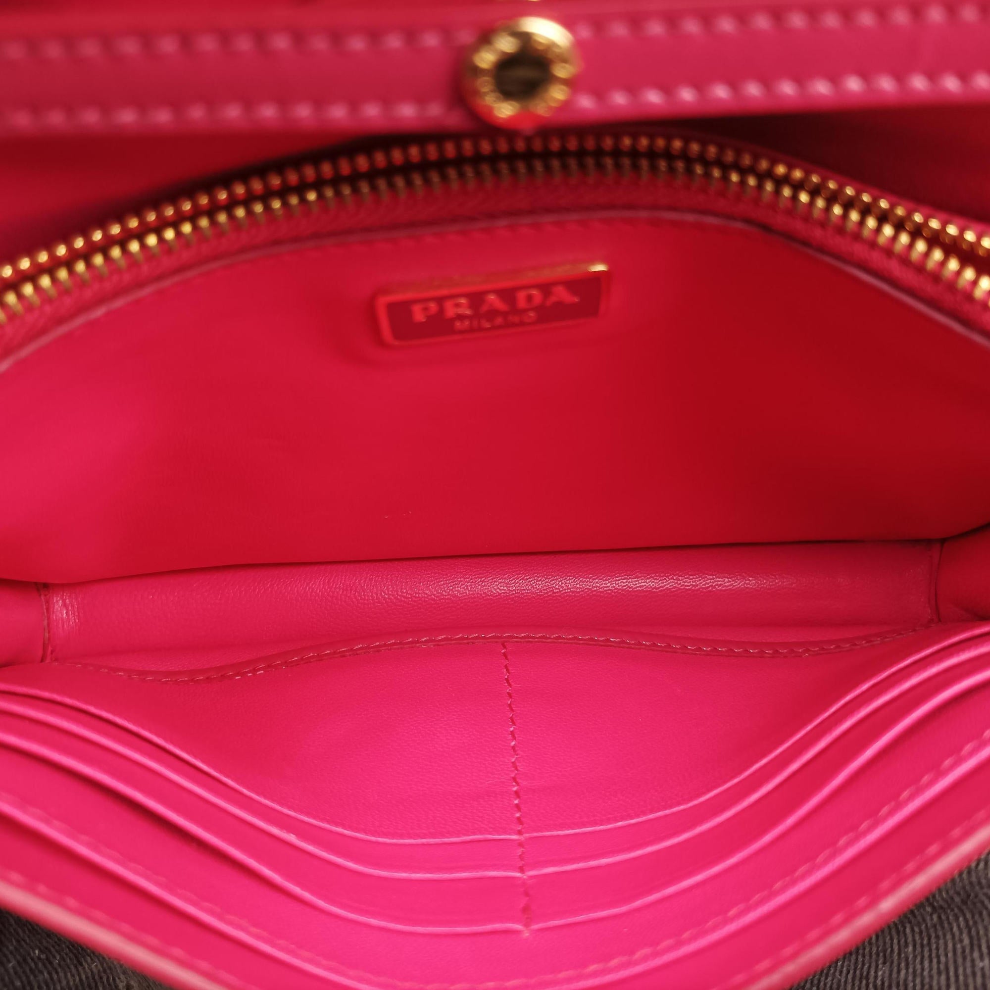 Sling Bandoliera Red Patent SAFFIANO Leather 110スリング バンドリエラ レッド パテント サフィアーノレザー 110