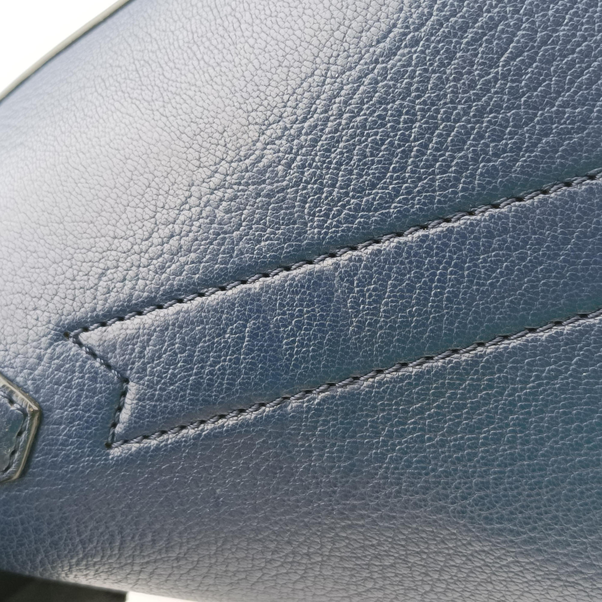 Antigona Navy Leather ZE D 0155アンティゴナ ネイビー レザー ZE D 0155