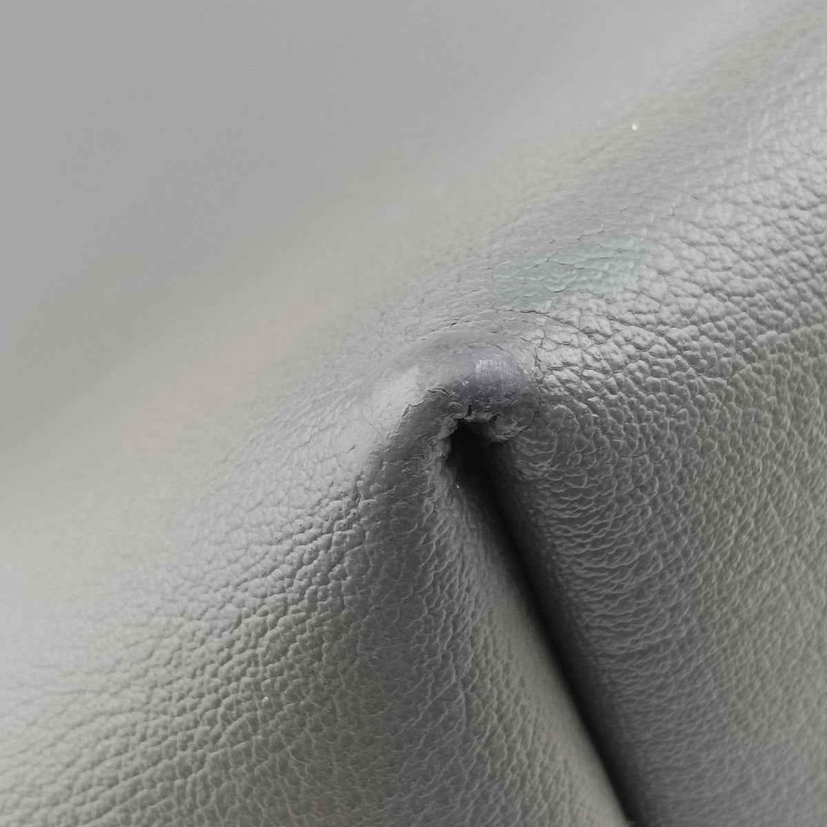 Pre-owned Yves Saint Laurent Shopper Grey Leather 600281 shoulderbag | stylenewstar