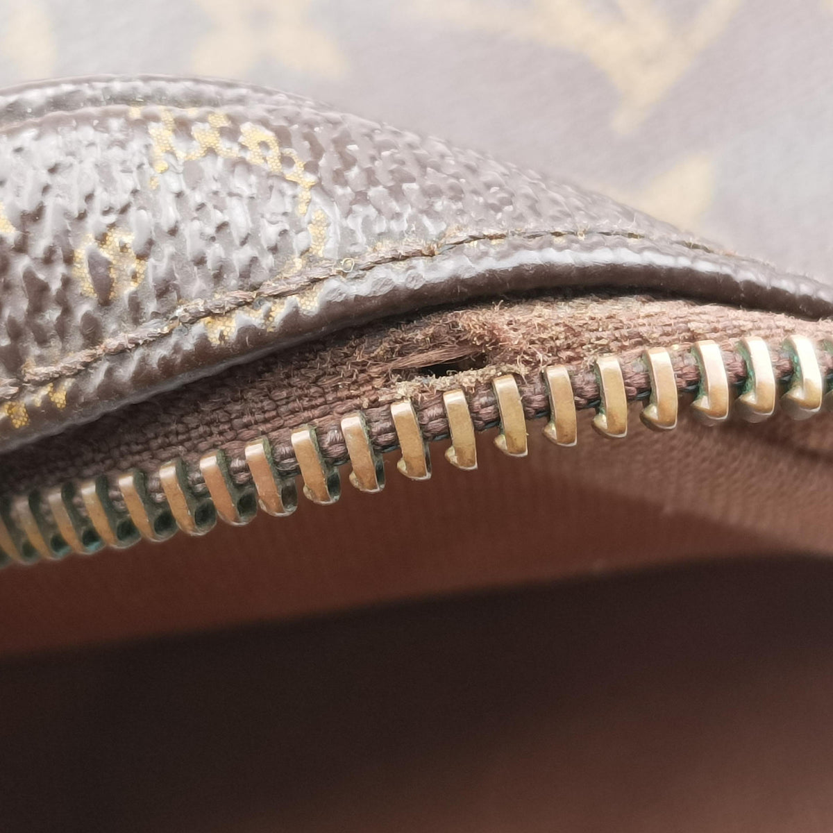 Trotter Beauvais brown Monogram Macassar M97037 AR1141トロッター ボブール モノグラム/ブラウン モノグラム マカサー M97037 AR1141