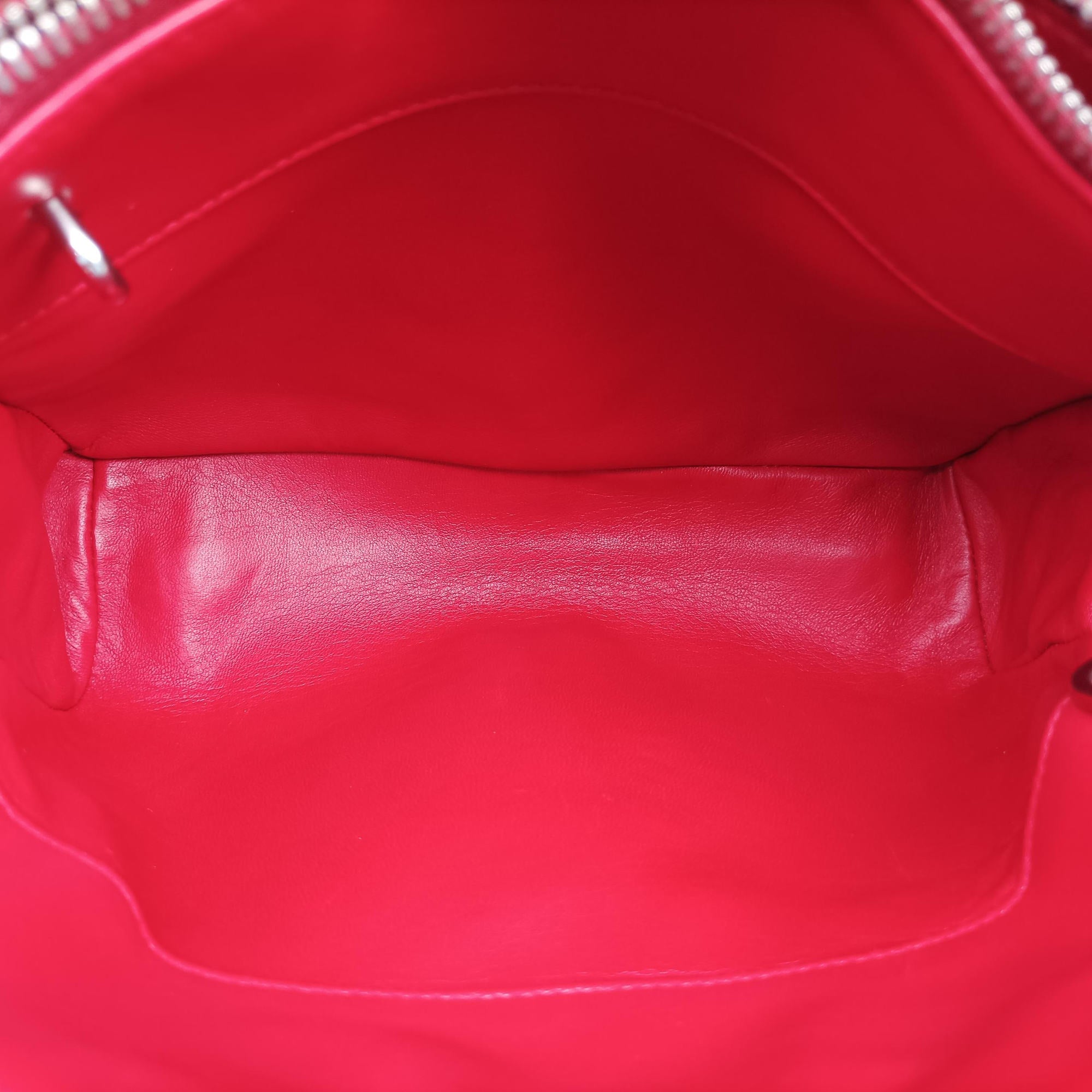 Pre-owned Miu Miu Madras Pink × Red Leather shoulderbag | stylenewstar