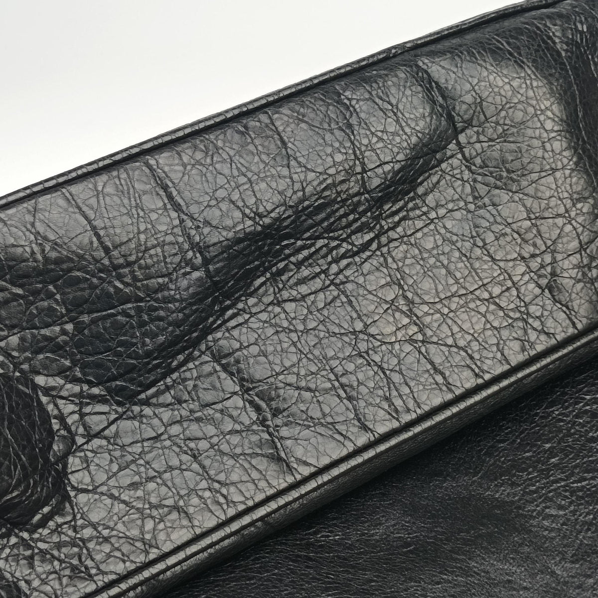 Secondhand Balenciaga Classic Black Arena Lambskin shoulderbag | stylenewstar