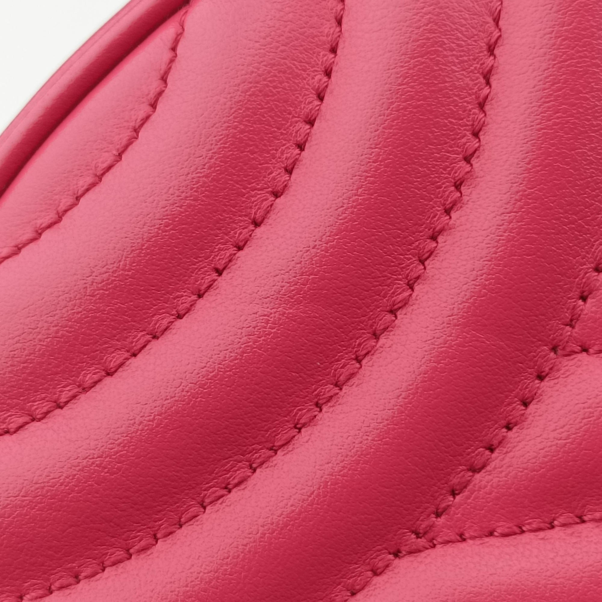 Impunture Diagramme Oval Pink leather 1BH131 7/10ダイアグラム ピンク レザー 1BH131 7/10